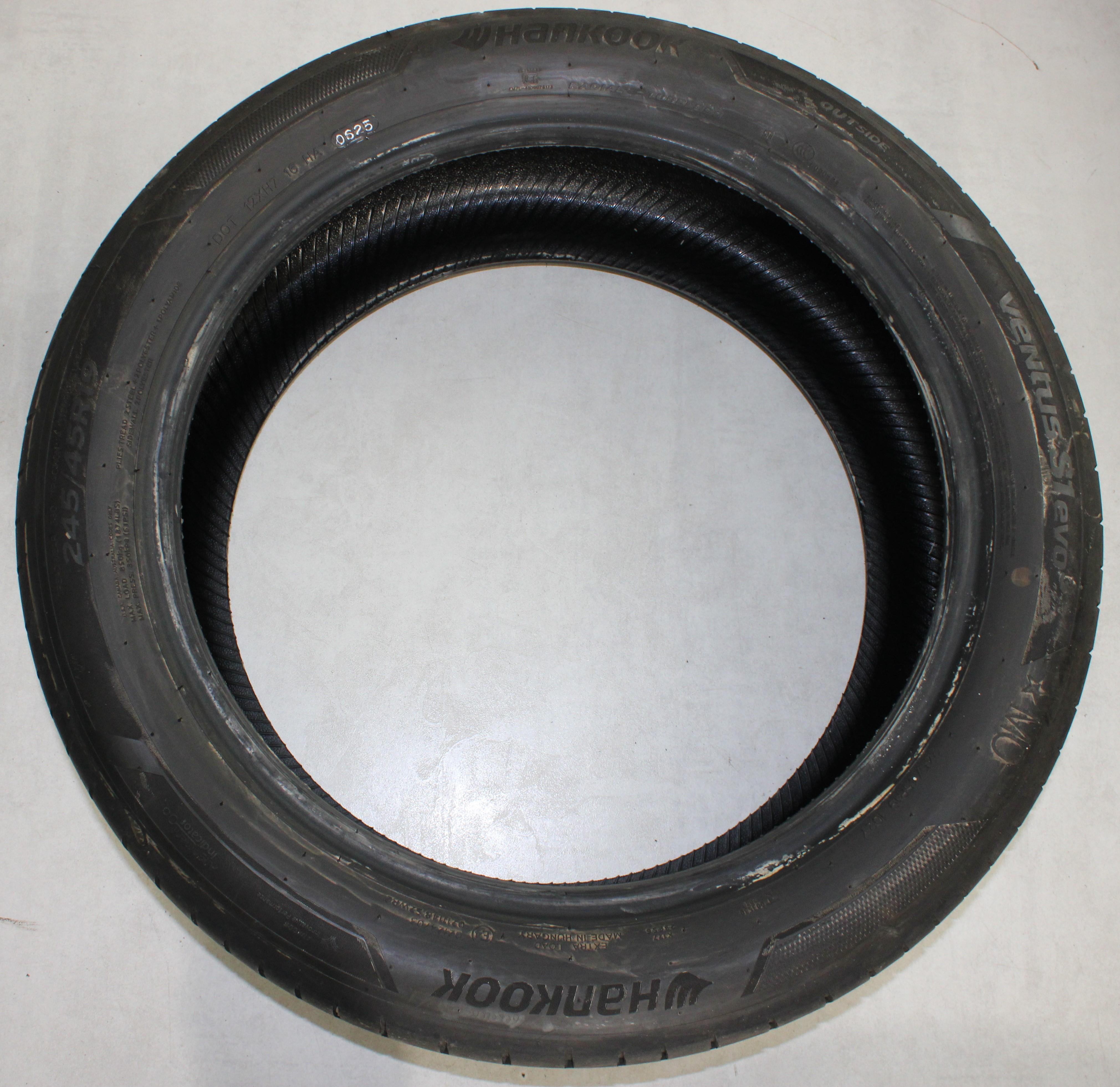 2 x 245/45R19 102Y 2 x 275/40R19 105Y Neumáticos de verano Hankook Ventus S1 Evo 3 MO 5,5 mm 2025 *