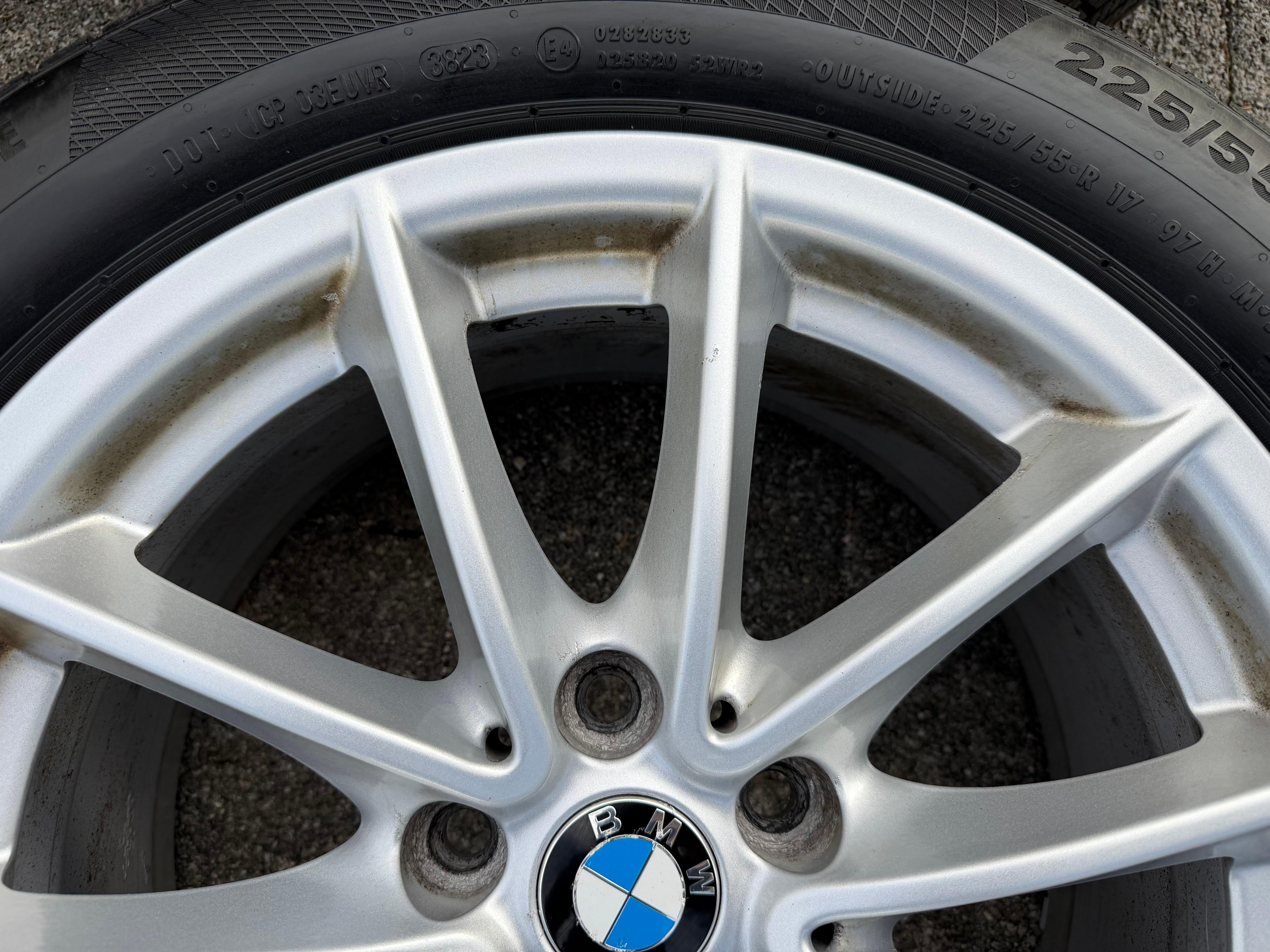 4 roues hiver en alliage d’origine 17" BMW Série 5 G30 G31 225/55R17 97H Continental avec RDKS