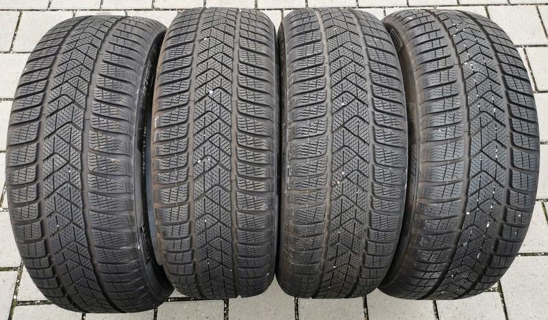 4 x 225/45R19 96V Winterreifen Pirelli Sottozero 3 Runflat 2x 7,5-8mm und 2x 7-7,5mm 2020
