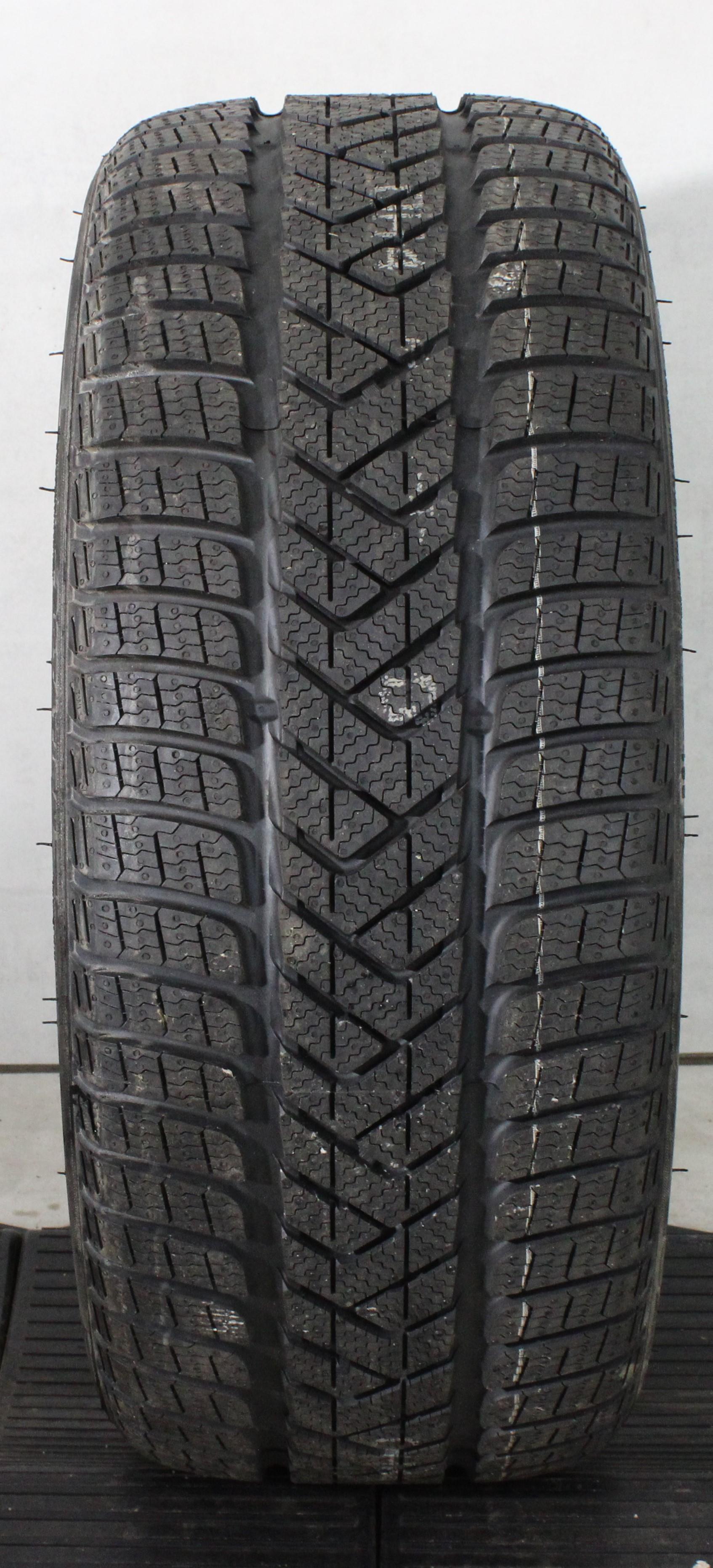 1 x 235/35R19 91V Winterreifen Pirelli Sottozero 3 RO1 Volles Profil 2022