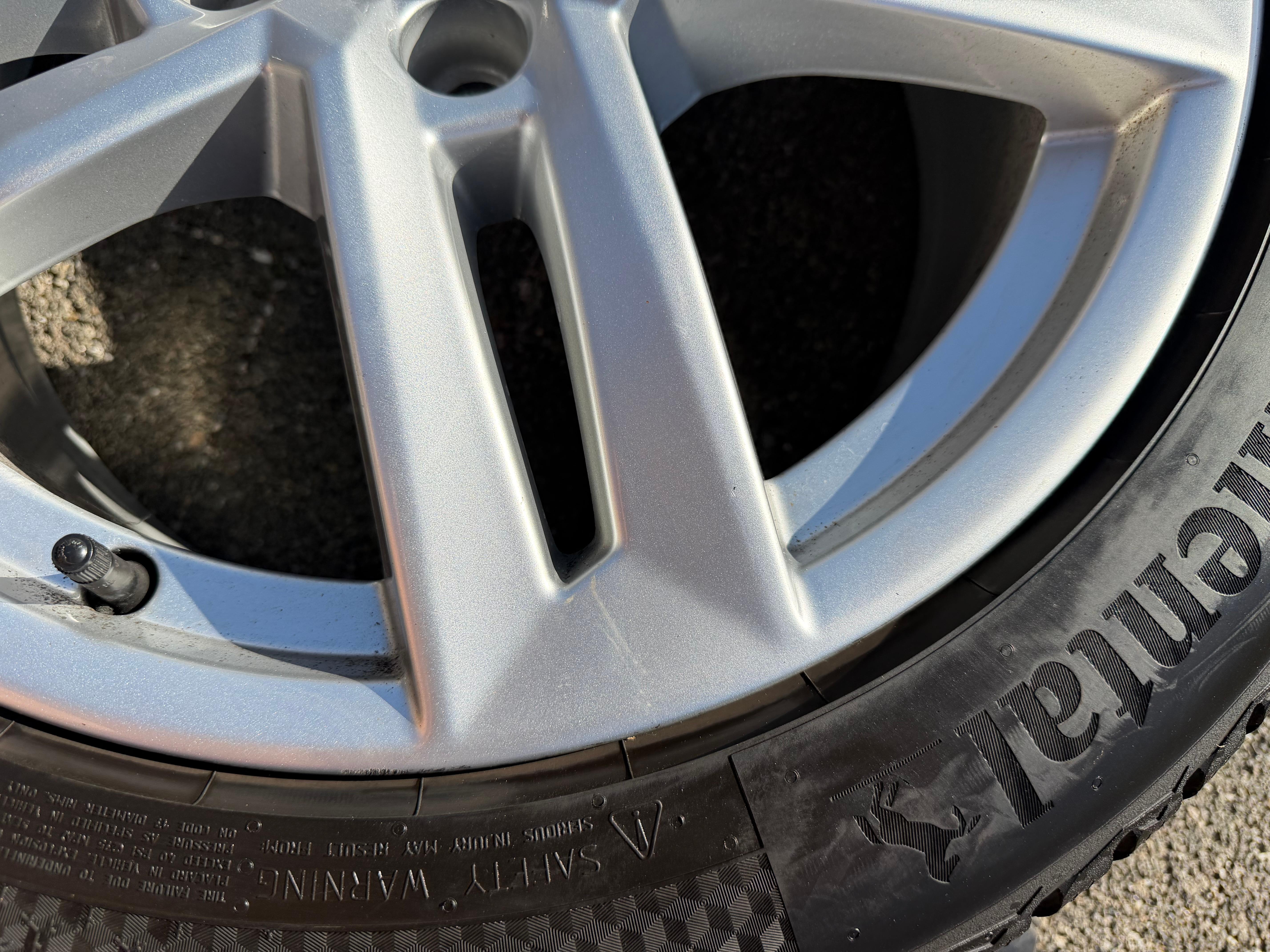 4 Original 17" Alu Winterräder Audi A4 B9 8W 8W0601025P 225/50R17 98H Winterreifen