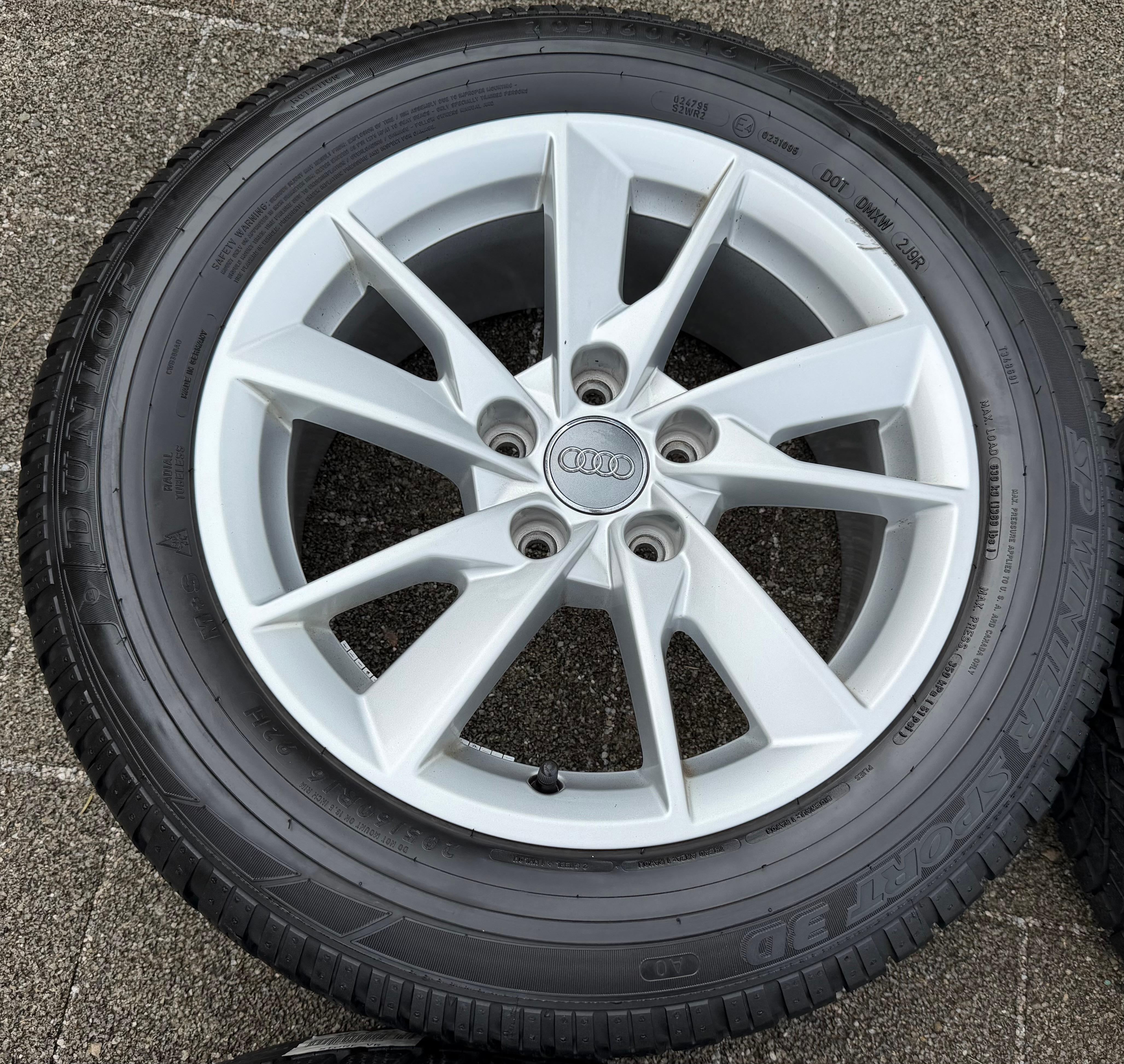 4 Original Alu Winterräder Audi A4 8W B9 8W0601025A 205/60R16 92H Dunlop