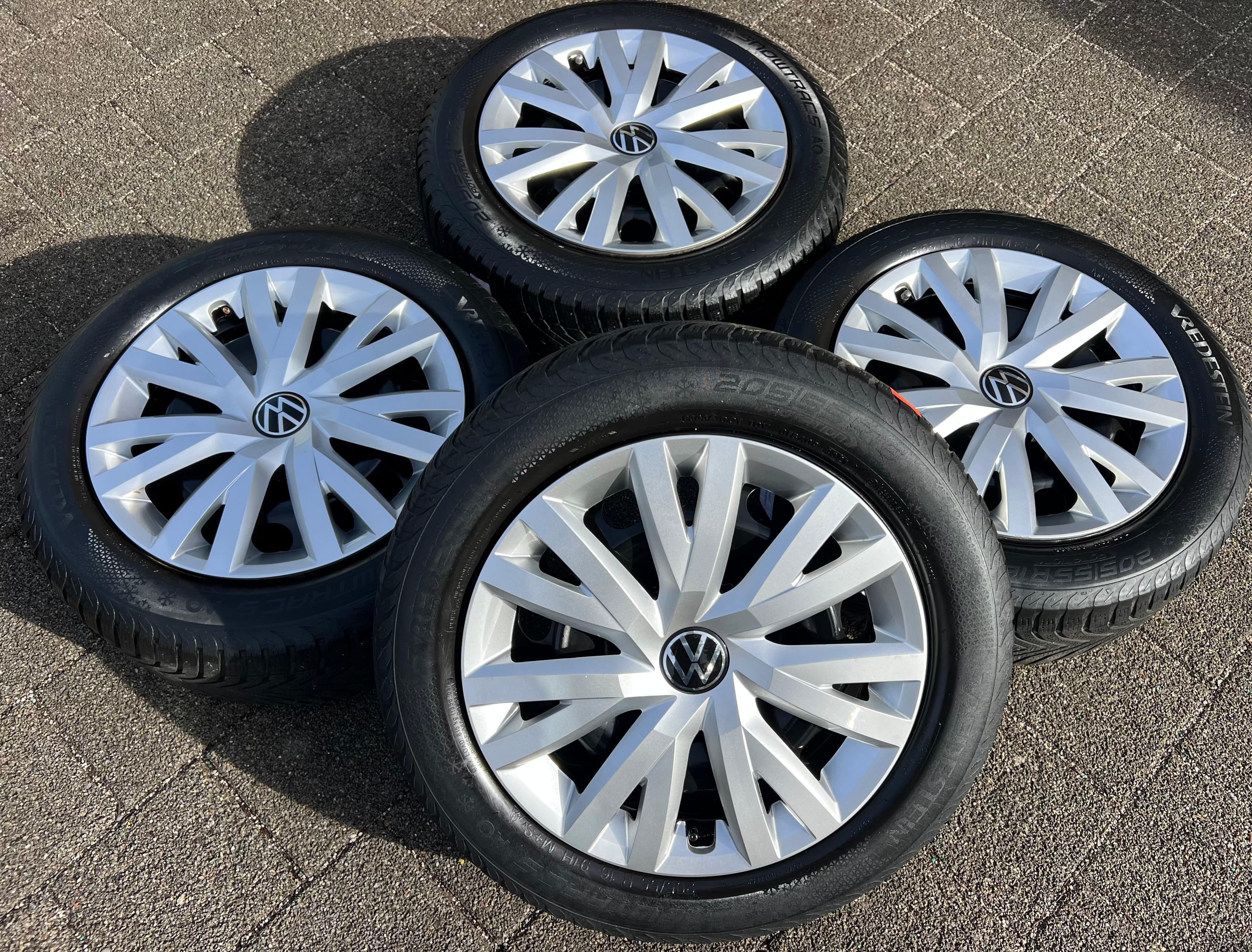4 STAHLFELGEN 16" VW GOLF VIII 8 5Q0601025BQ 6,5x16 ET46 FREIHAUS