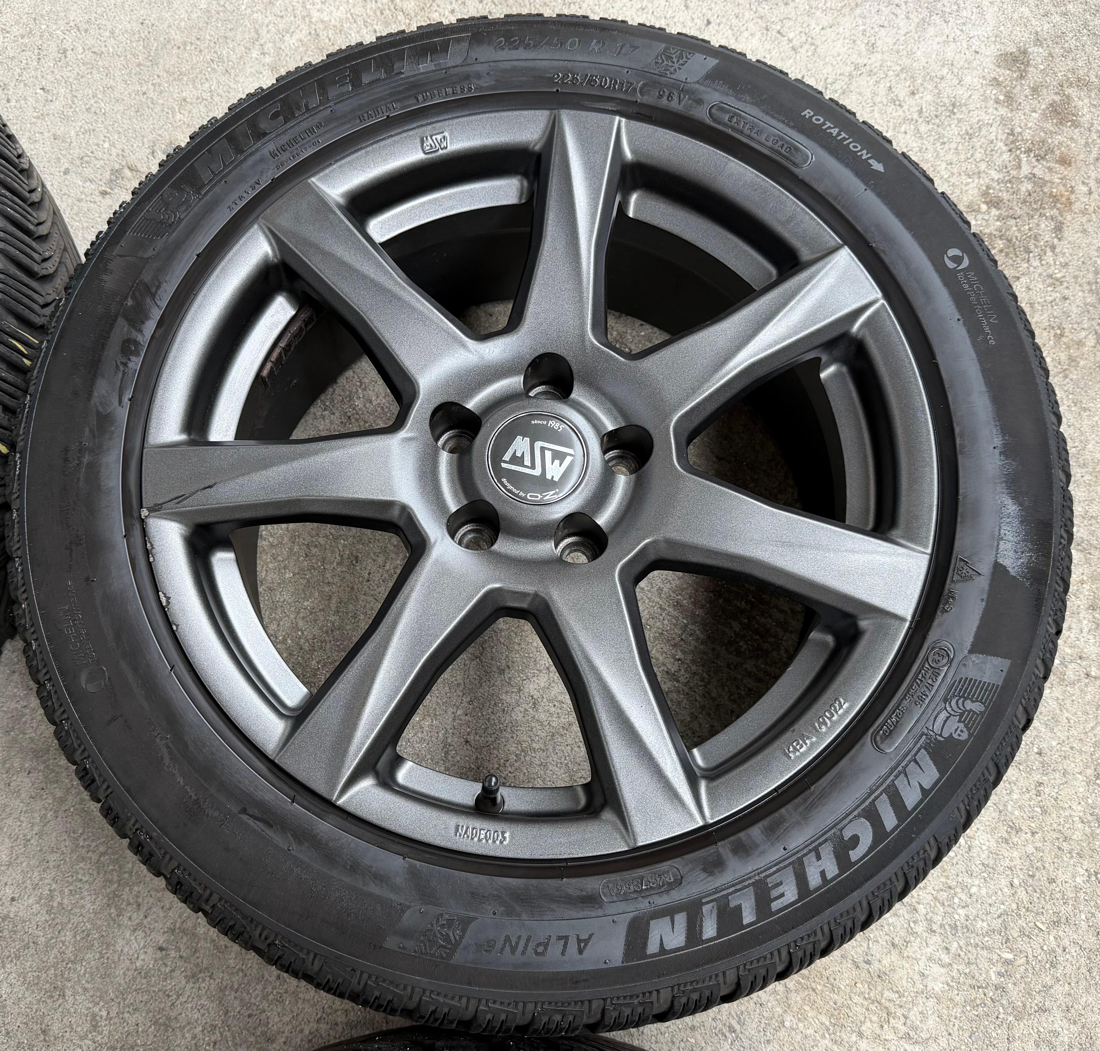 4 Alu 17" Winterräder Audi A4 8K B8 225/50R17 98V Michelin Alpin