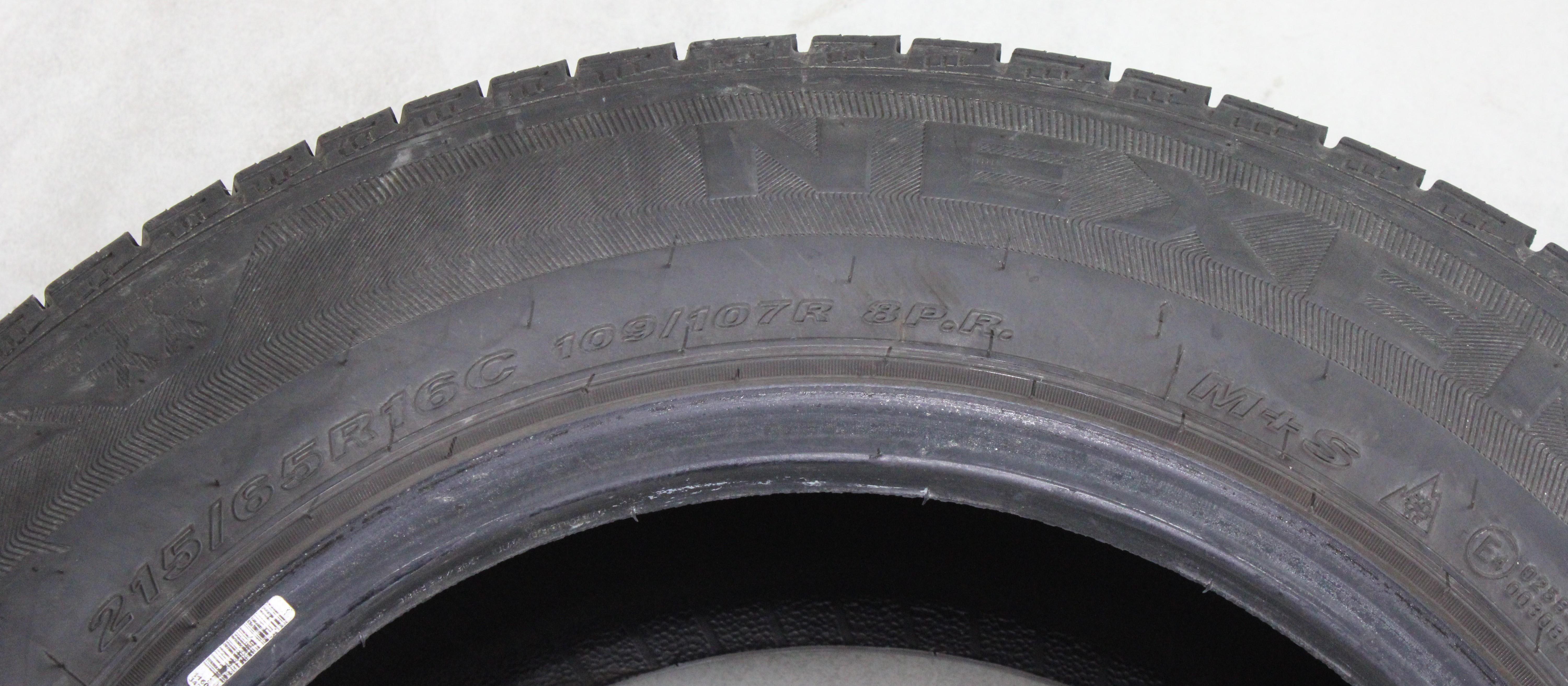 1 x 215/65R16C 109/107R winterband Nexen Winguard WT1 6-6,5mm 2022