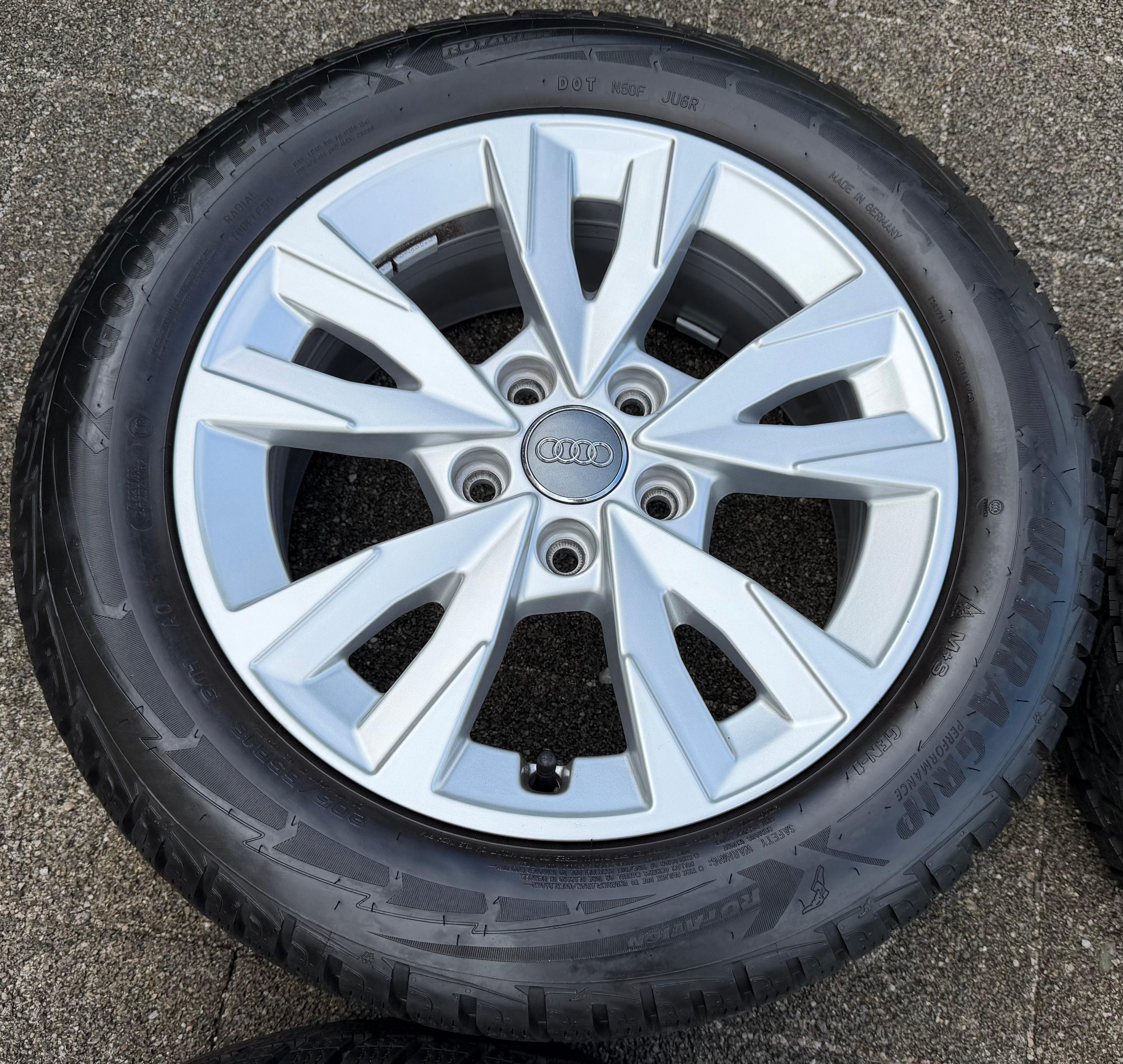 4 Original Alu Winterräder Audi A3 8Y 8Y0071496 205/55R16 91H Goodyear