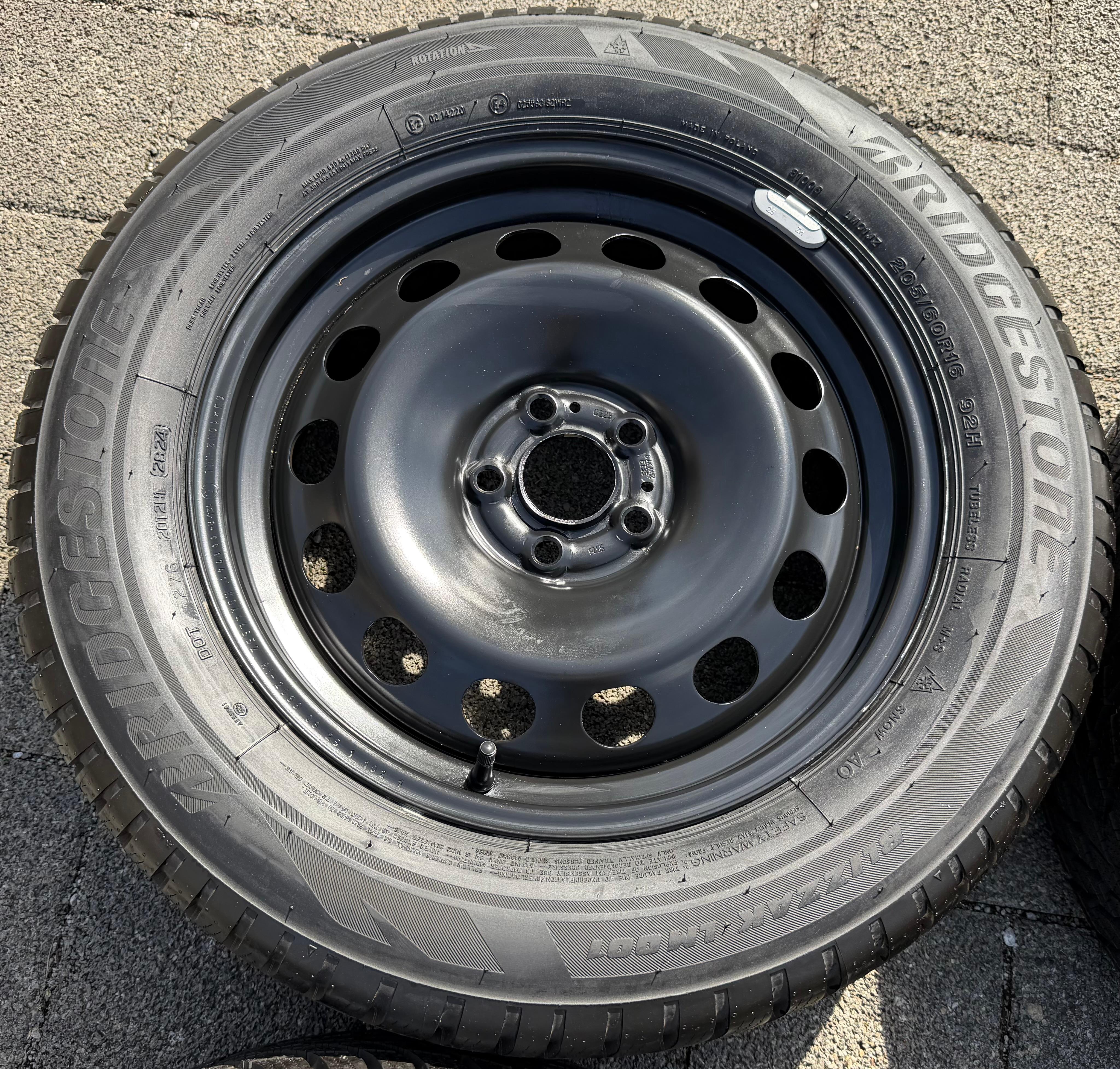 4 Winterräder VW T-Cross C1 Taigo CS Skoda Scala Kamiq 205/60R16 92H Bridgestone