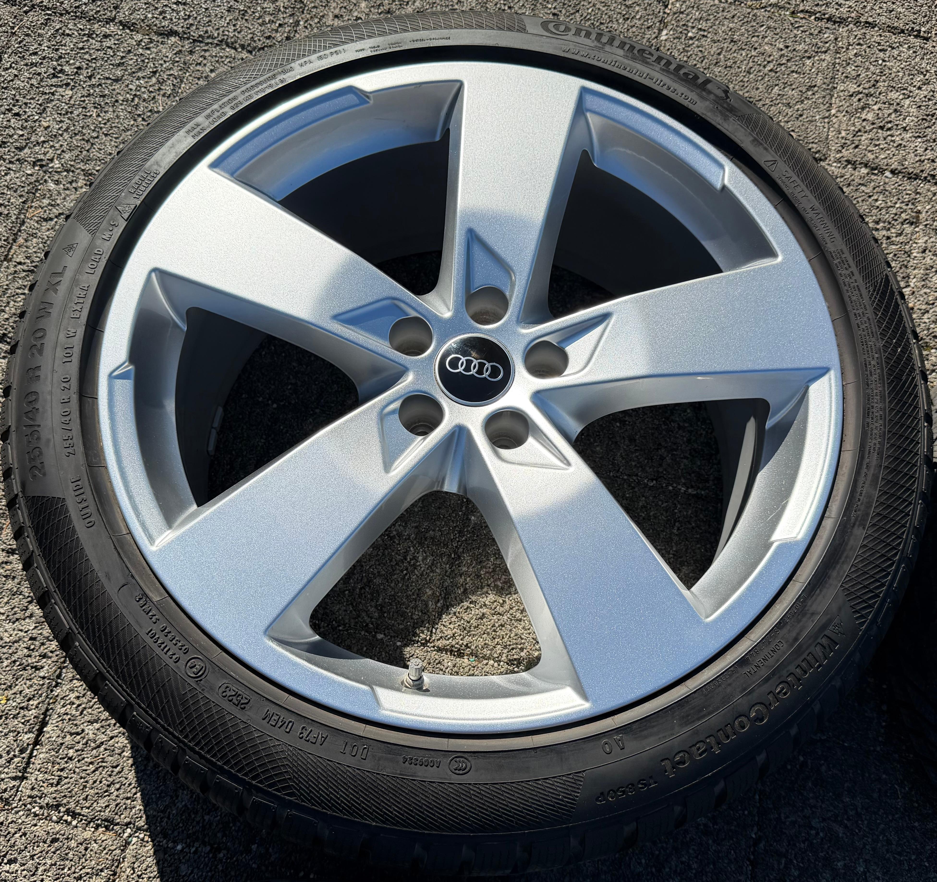 4 Original 20" Alu Winterräder Audi A6 S6 C8 F2 4K0601025K 2022 255/40R20 101W Continental