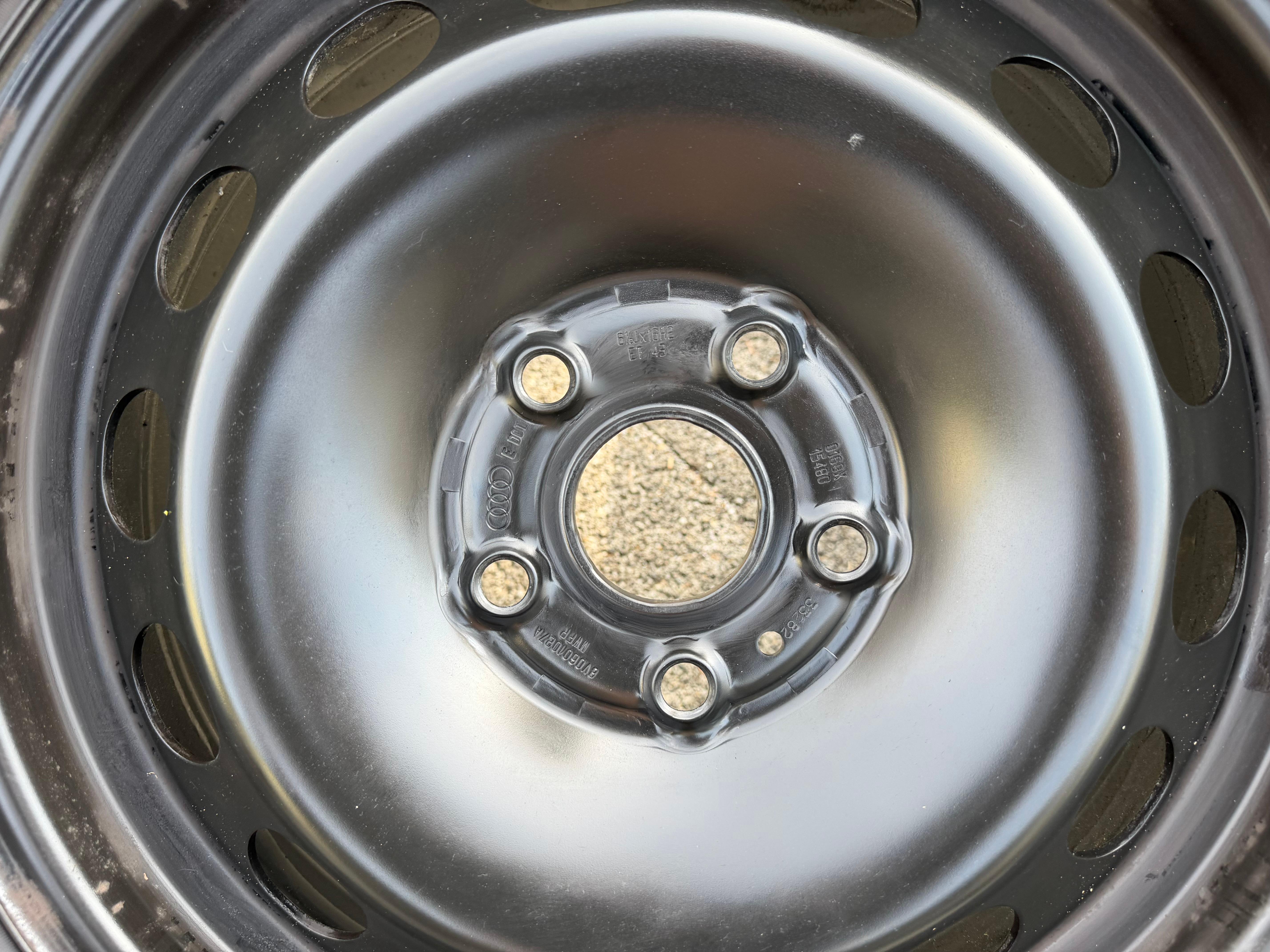 4 Winterräder Audi A3 8V Sportback Cabrio  205/55R16 91H Nexen 8V0601027A 2023