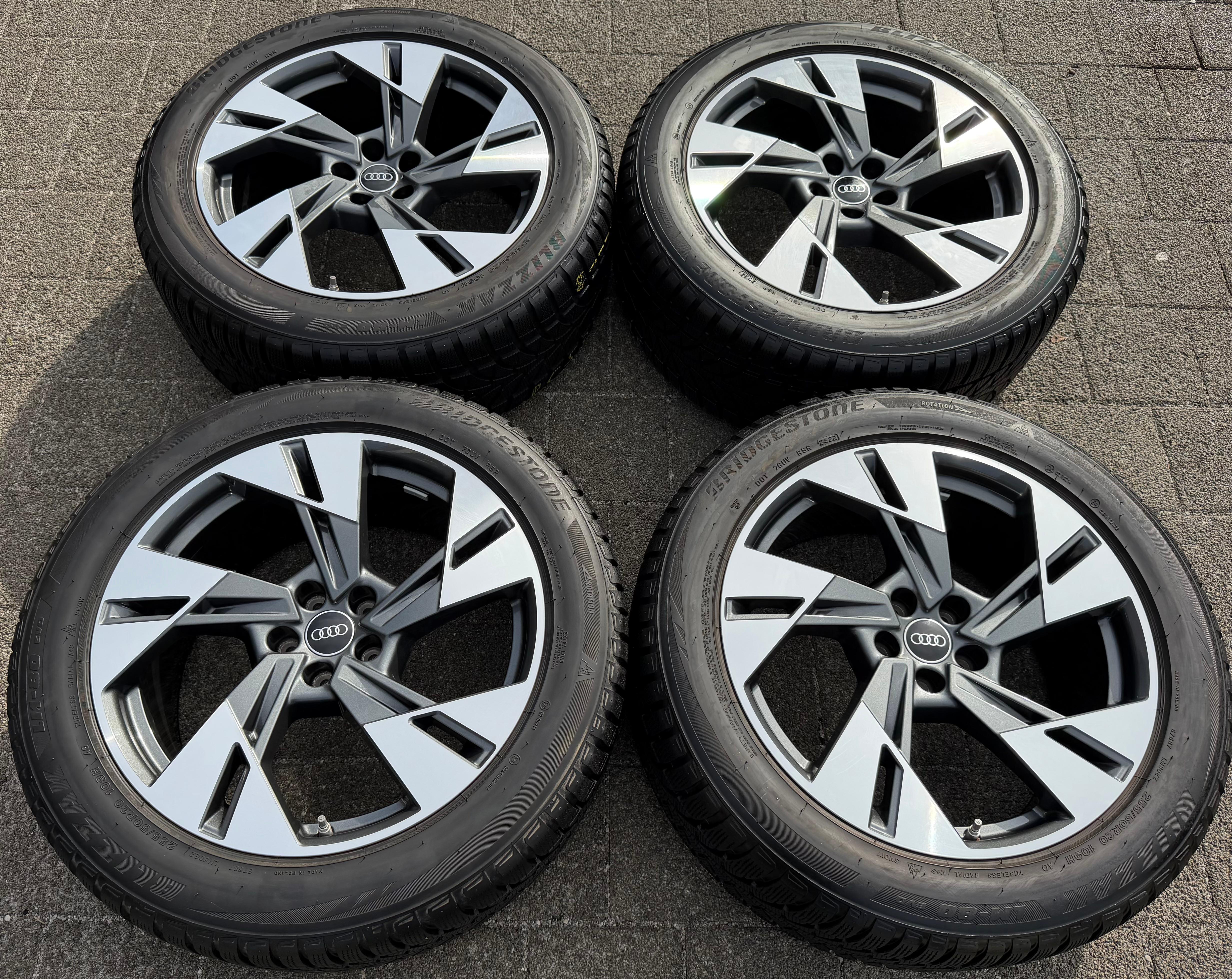 4 ORIGINAL 20" ALU WINTERRÄDER AUDI E-TRON Q8 ETRON 4KE601025T 255/50R20 109H