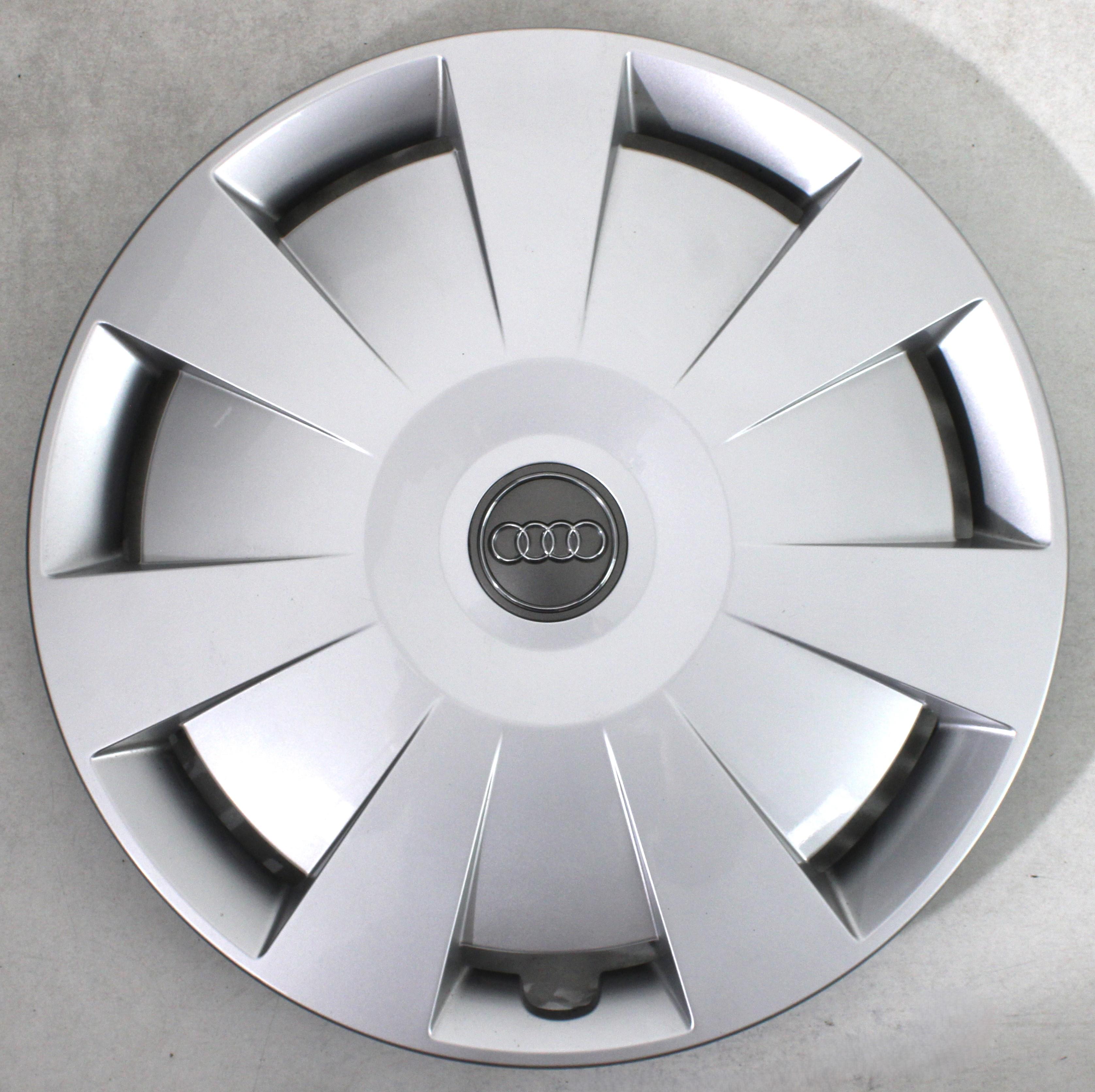 1 ORIGINAL 16" RADKAPPEN AUDI A3 A4 Q2 8V0601147D 16 ZOLL RADBLENDEN FREIHAUS