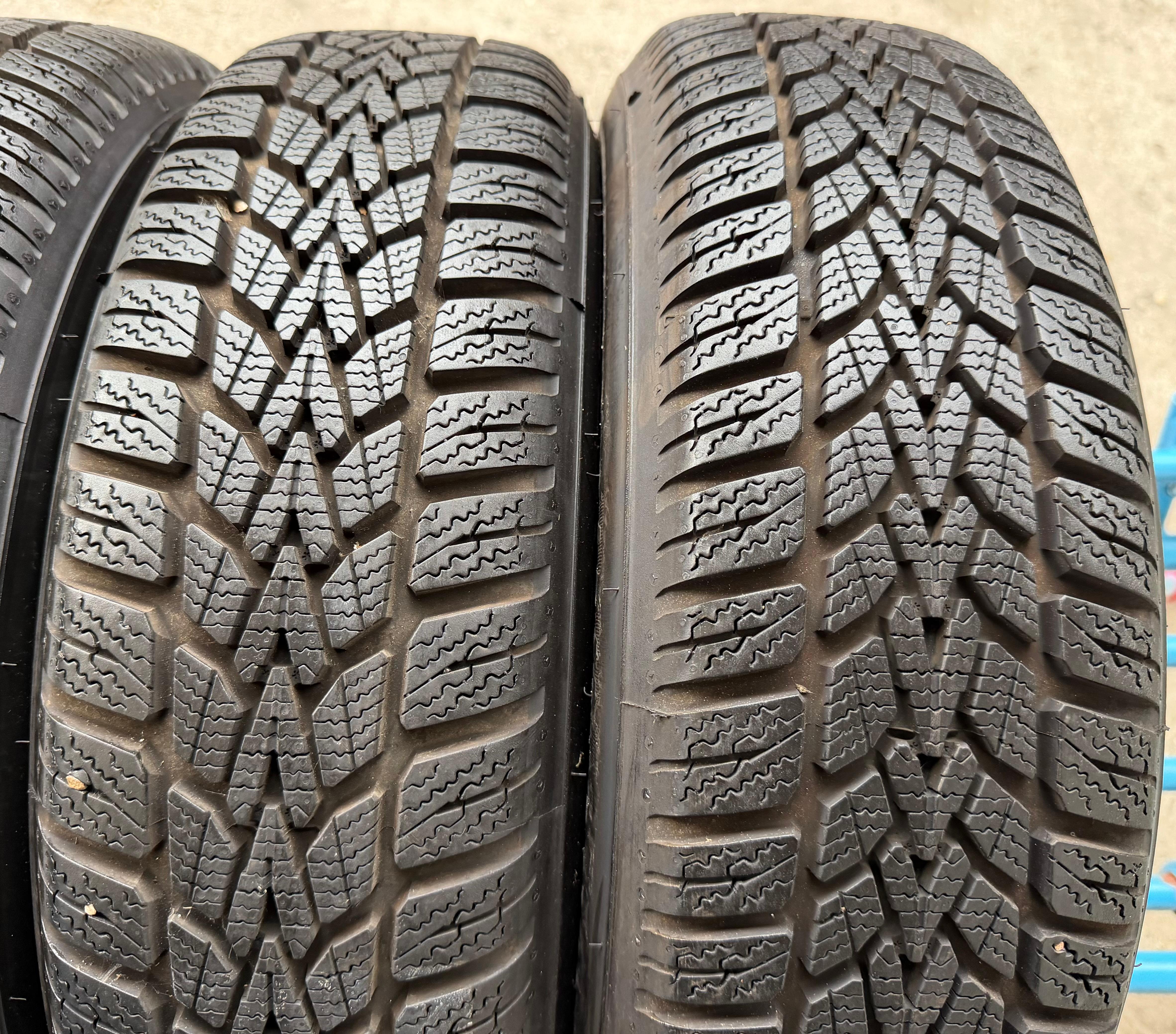 4 Original Winterräder Smart 453 165/65R15 81T 185/60R15 84T Dunlop RDKS 2024