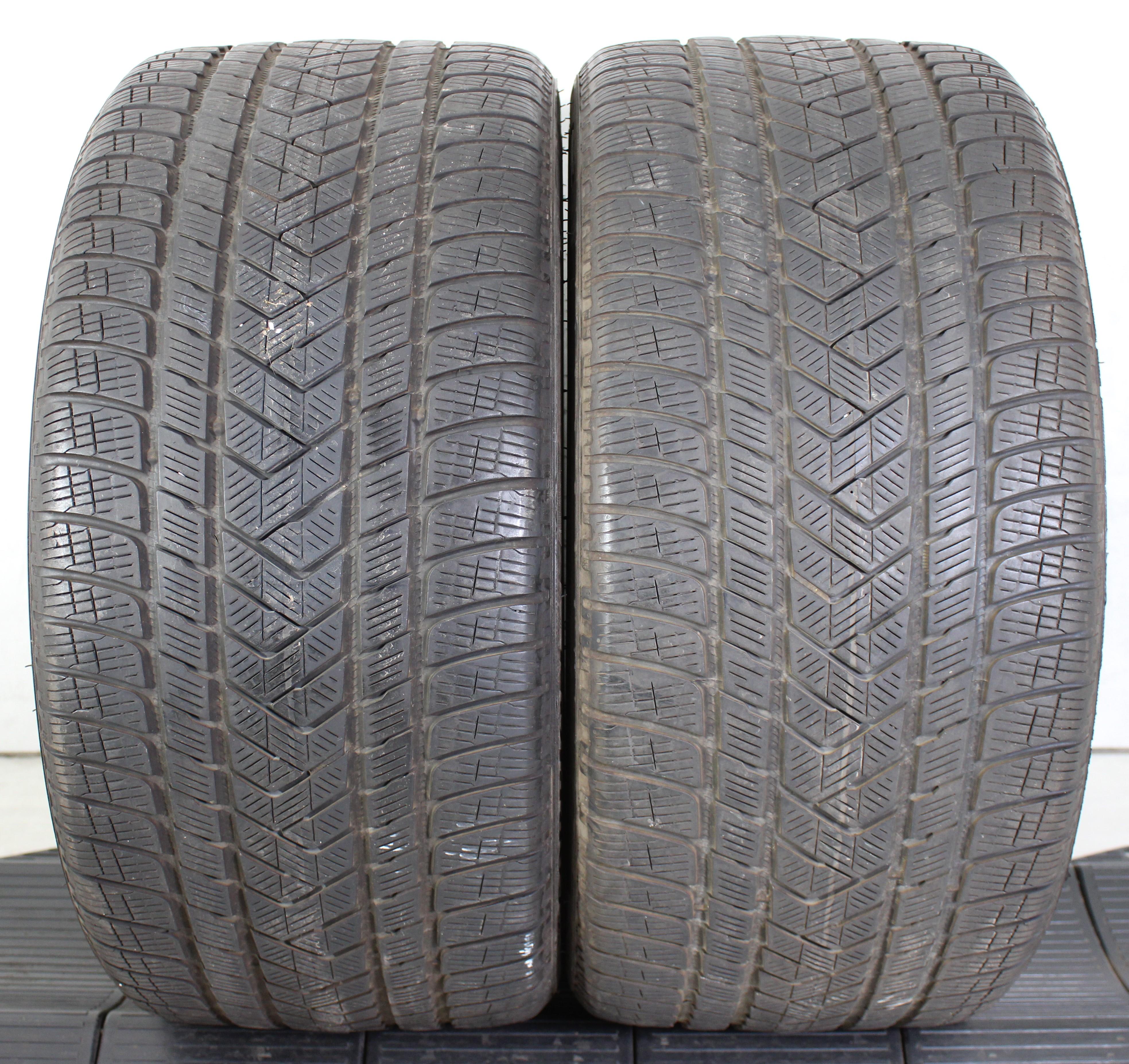 2 x 305/35R21 109V Winterreifen Pirelli Scorpion Winter NO 4,5-5mm 2020