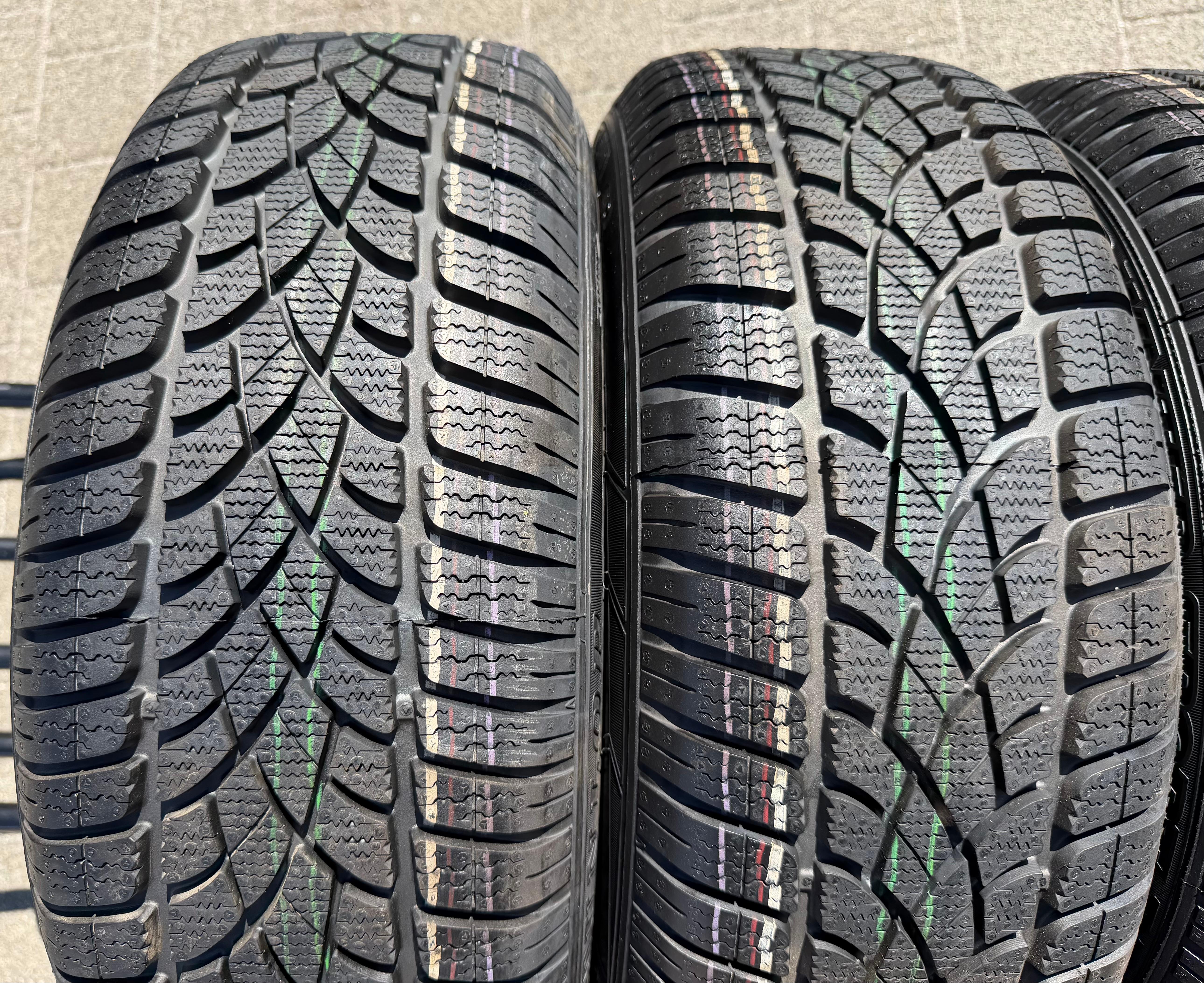 4 llantas de aluminio originales de invierno para Audi A4 8W B9 8W0601025A 205/60R16 92H Dunlop, NUEVAS