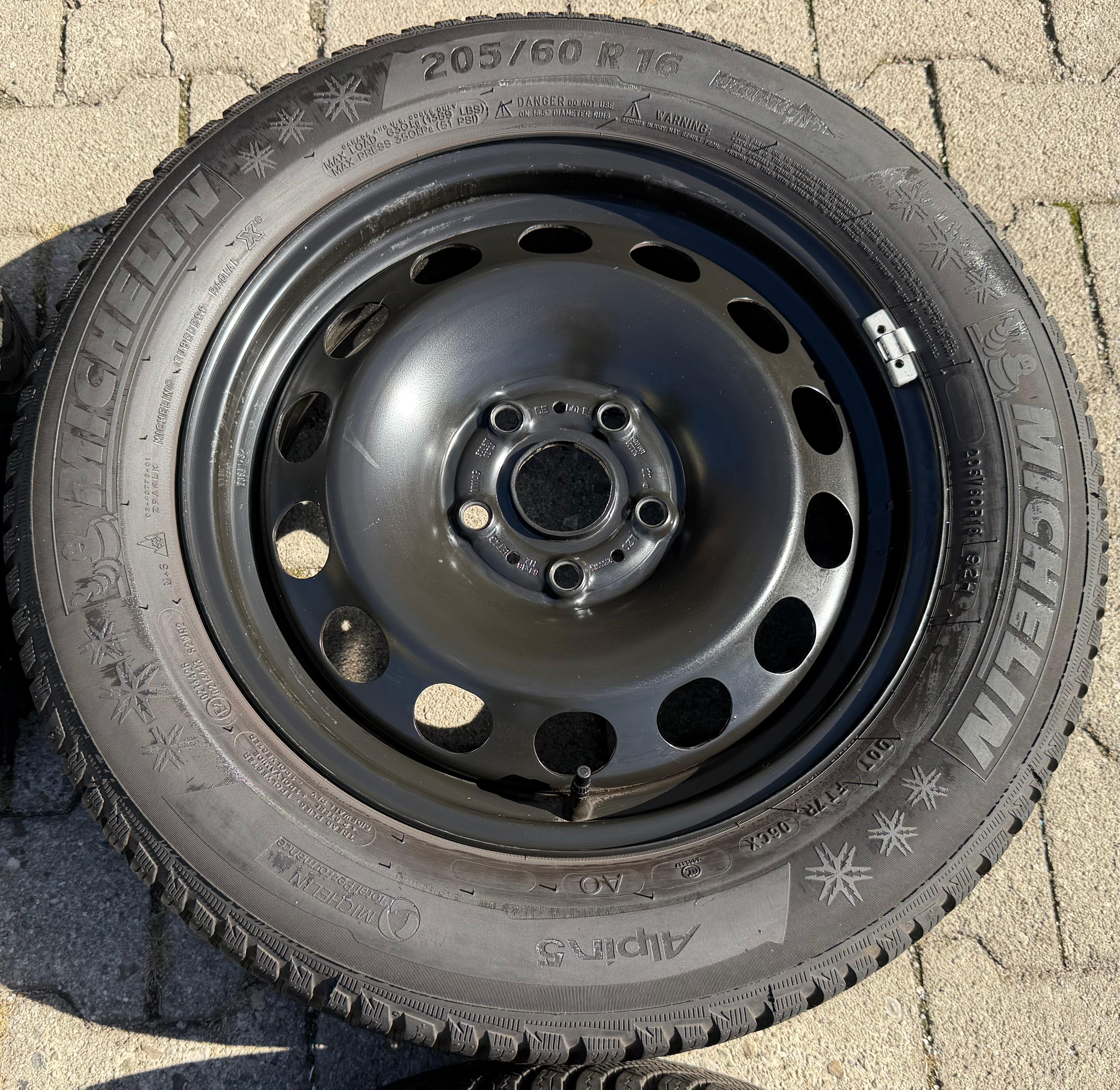 4 Winterräder Audi Q2 GA VW T-ROC A11 205/60R16 92H Michelin Alpin 5 Winterreifen