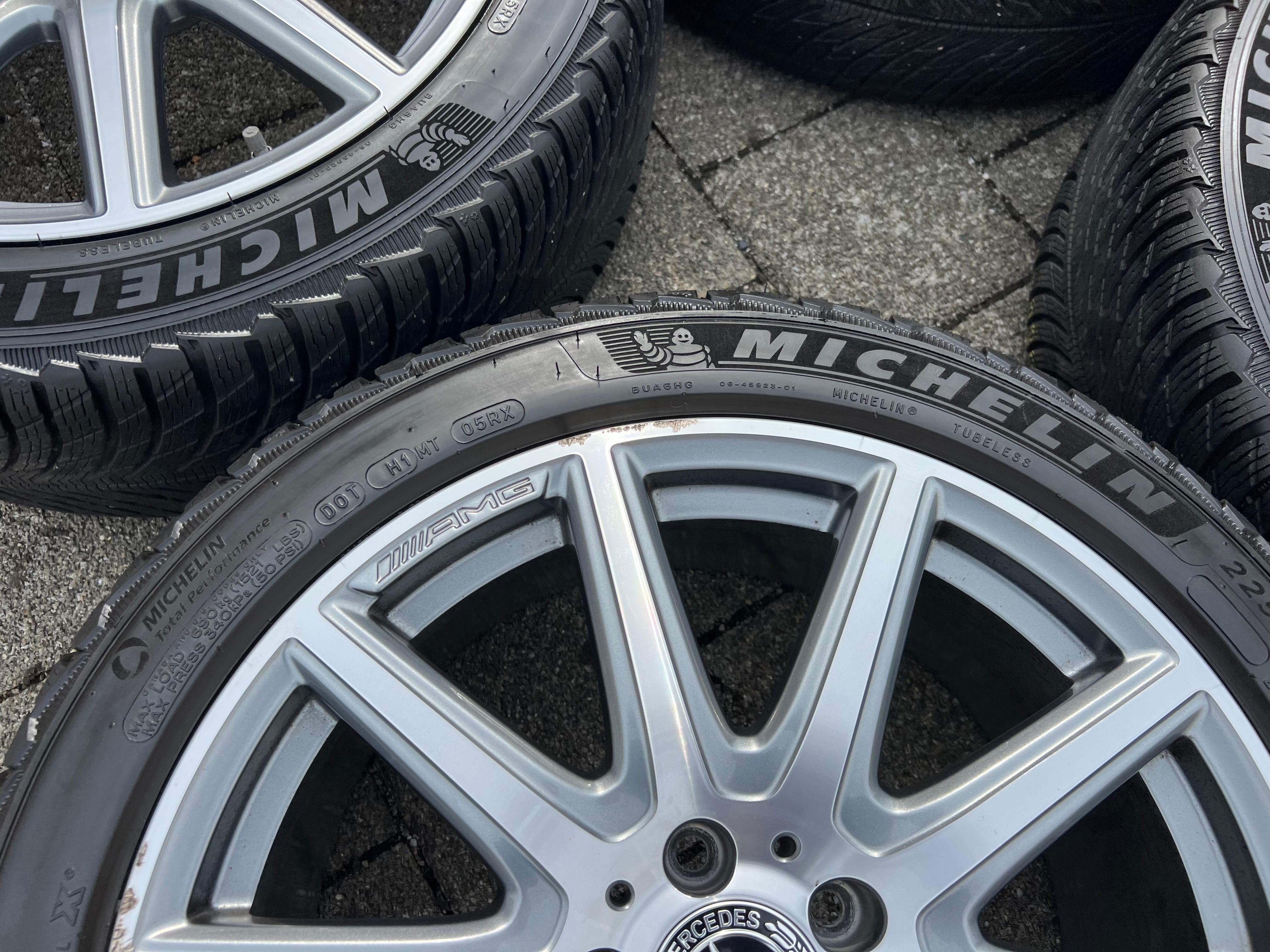 4 CERCHI INVERNALI ORIGINALI IN ALLUMINIO DA 18" MERCEDES CLASSE A F2A 177 CLASSE B F2B W247 CLA W118 A1774010600