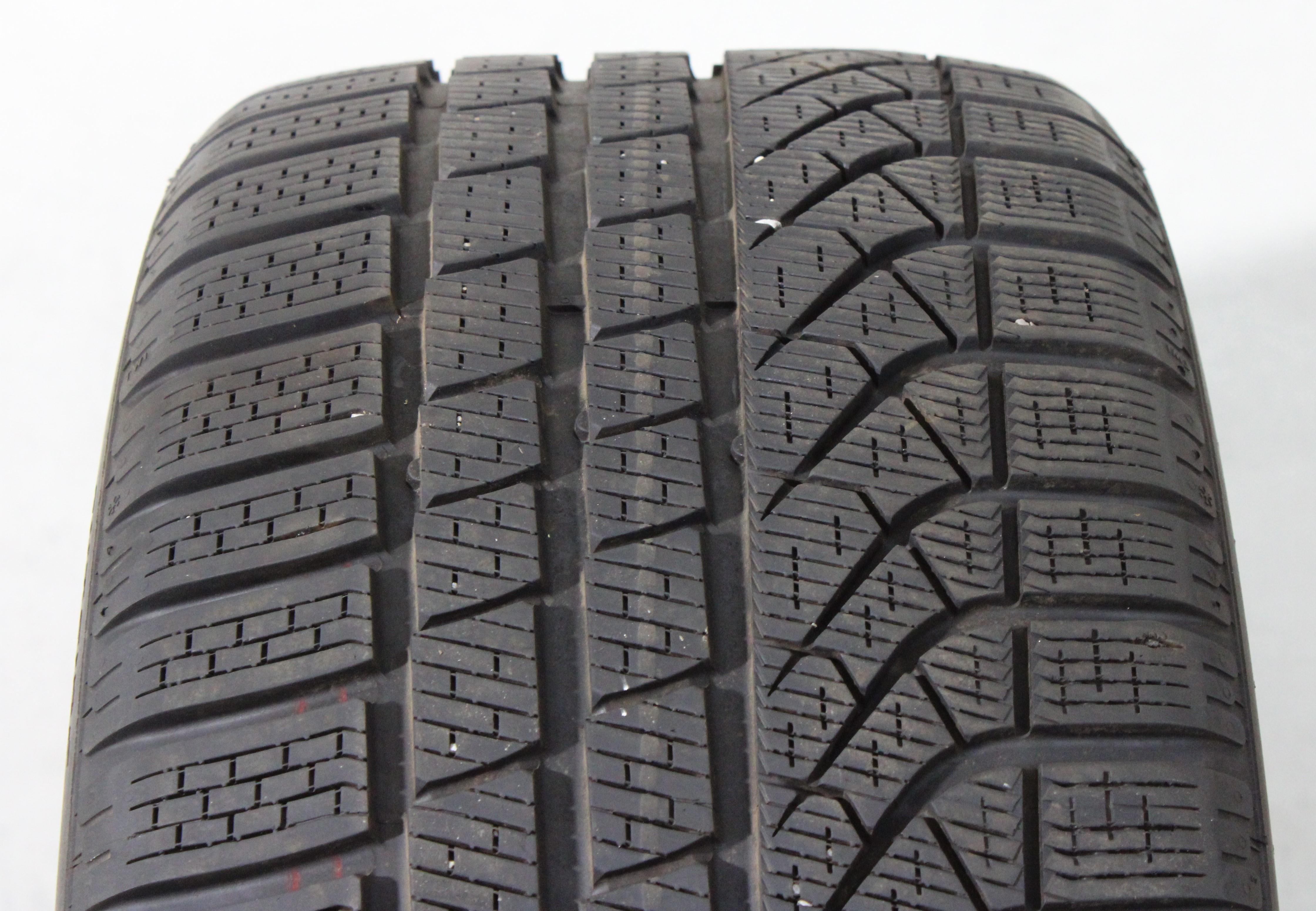 1 x 255/40R19 100Y Winterreifen Pirelli Pzero Winter * 7mm 2022