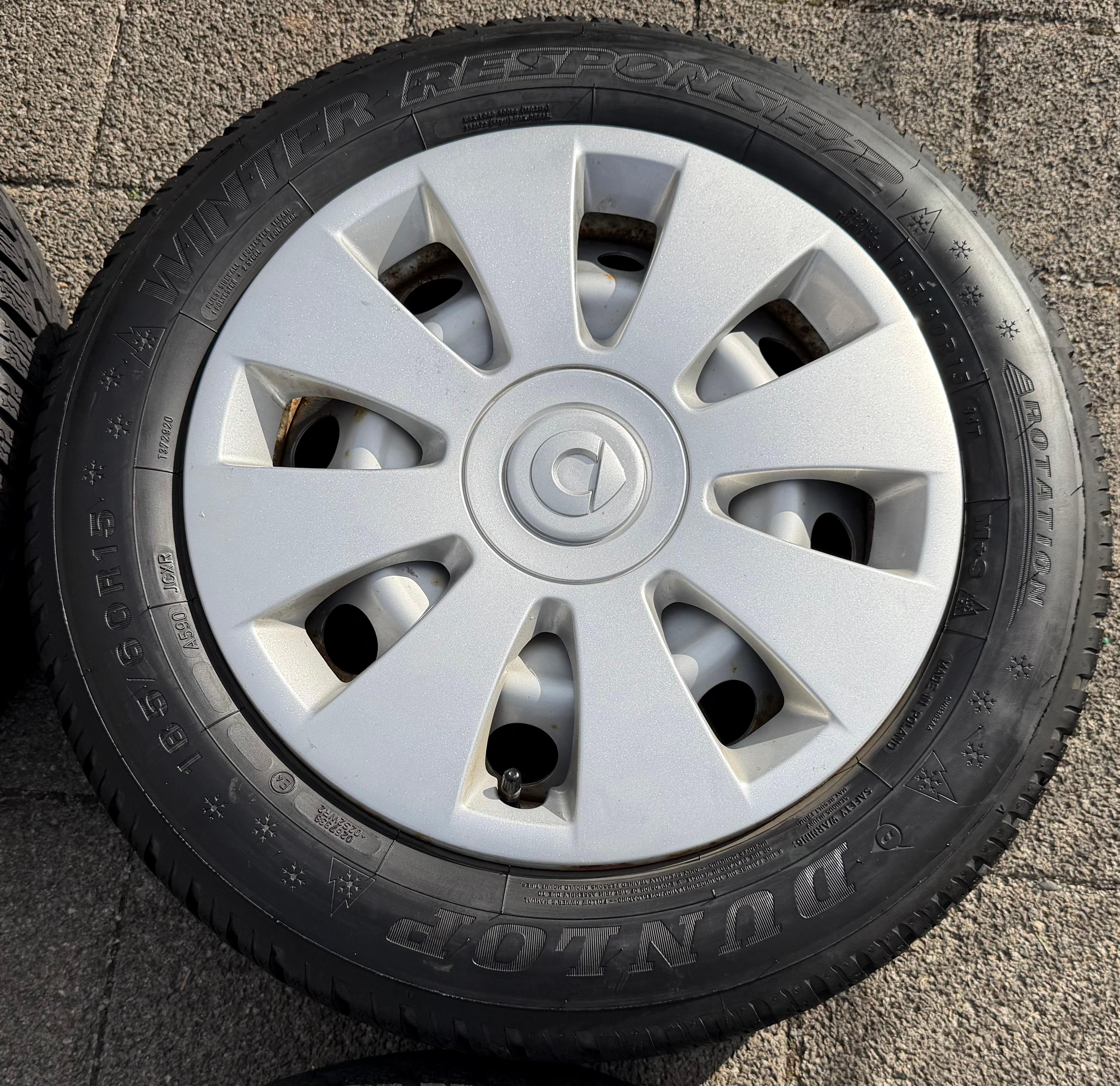 4 Original Winterräder Smart 453 165/65R15 81T 185/60R15 84T Dunlop RDKS