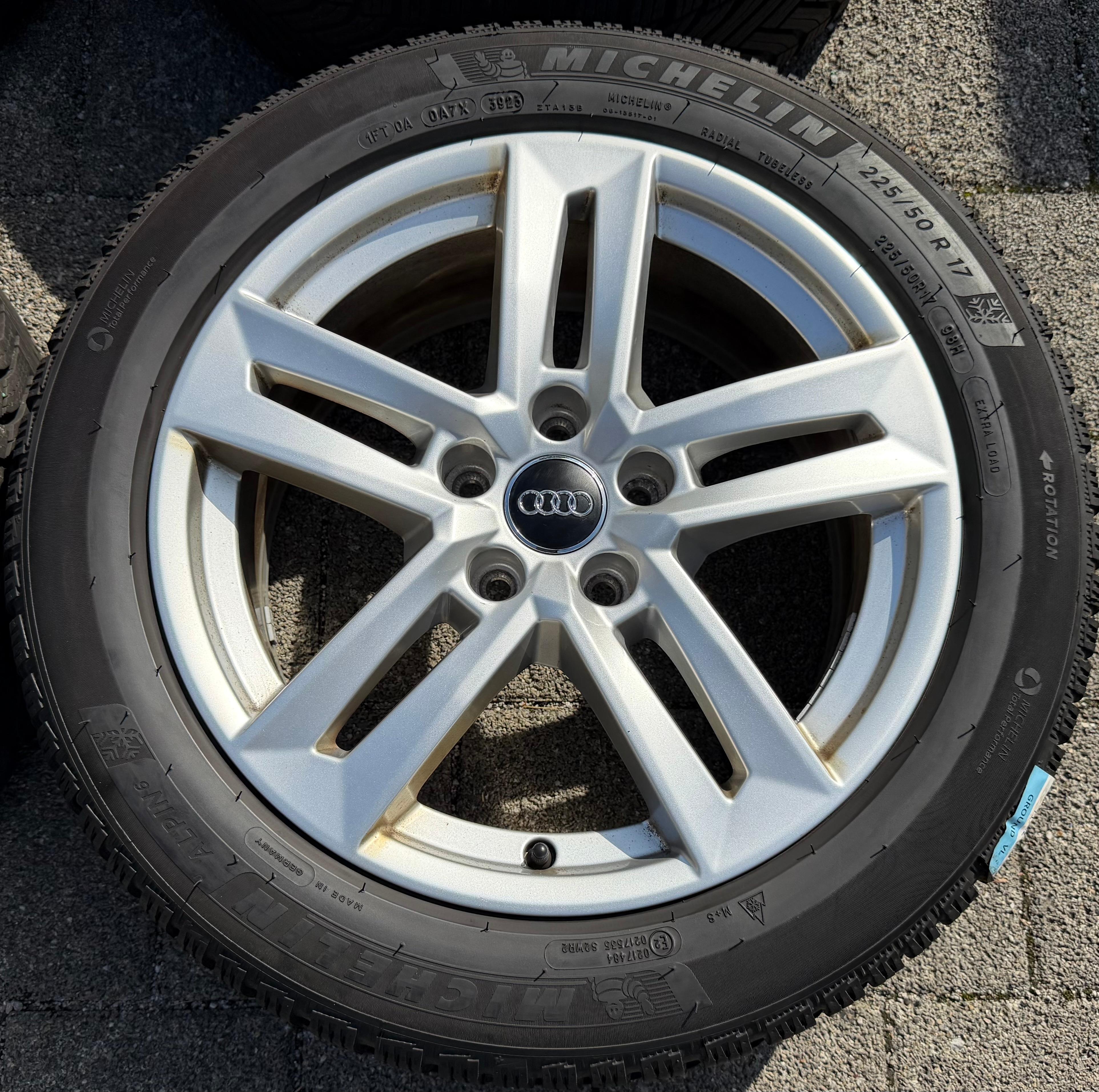 4 Original 17" Alu Winterräder Audi A4 B9 8W 8W0601025P 225/50R17 98H Michelin 2023