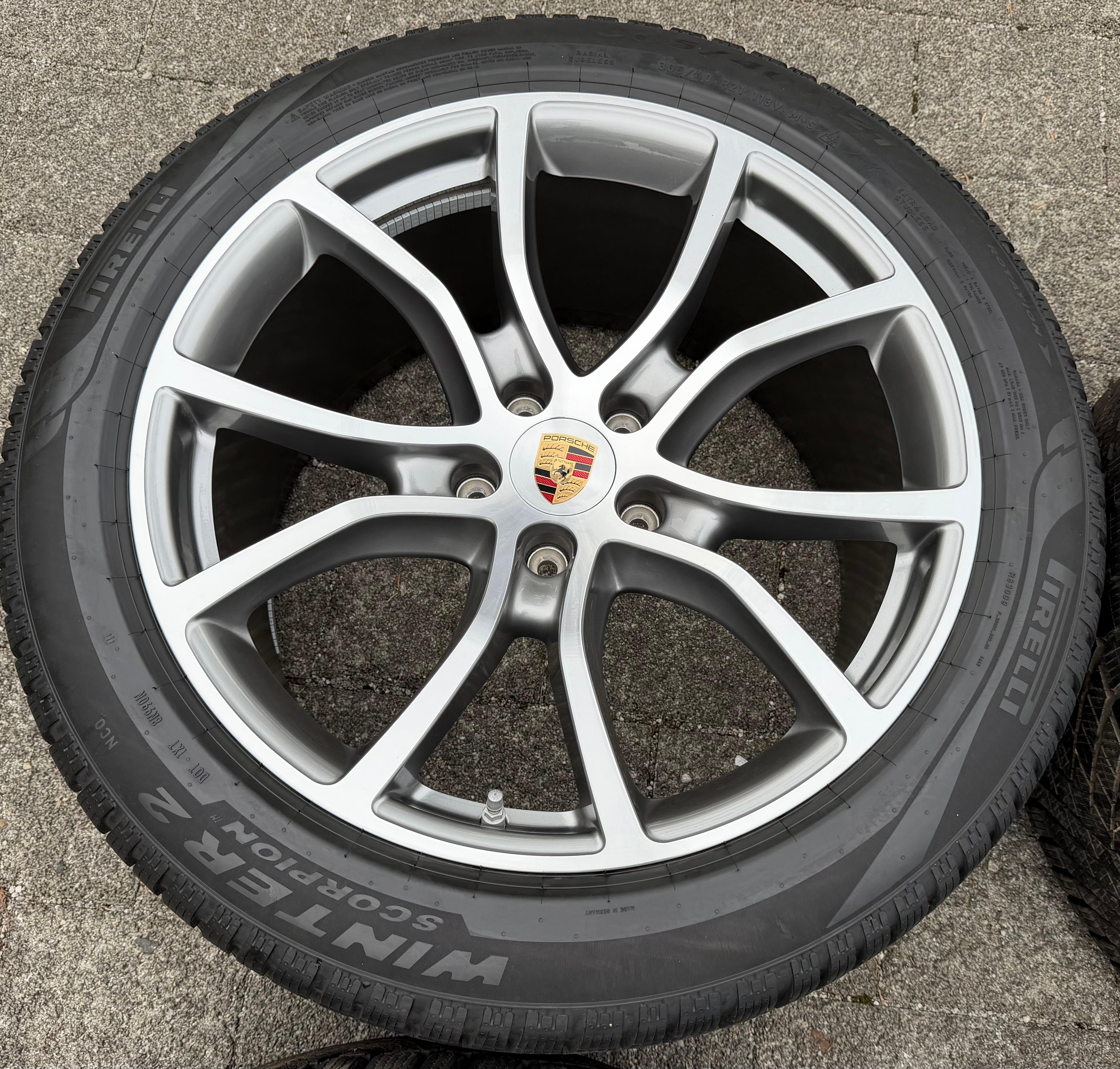 4 originele 21" lichtmetalen winterwielen Porsche Cayenne Coupé II E3 9Y3601025BN Pirelli