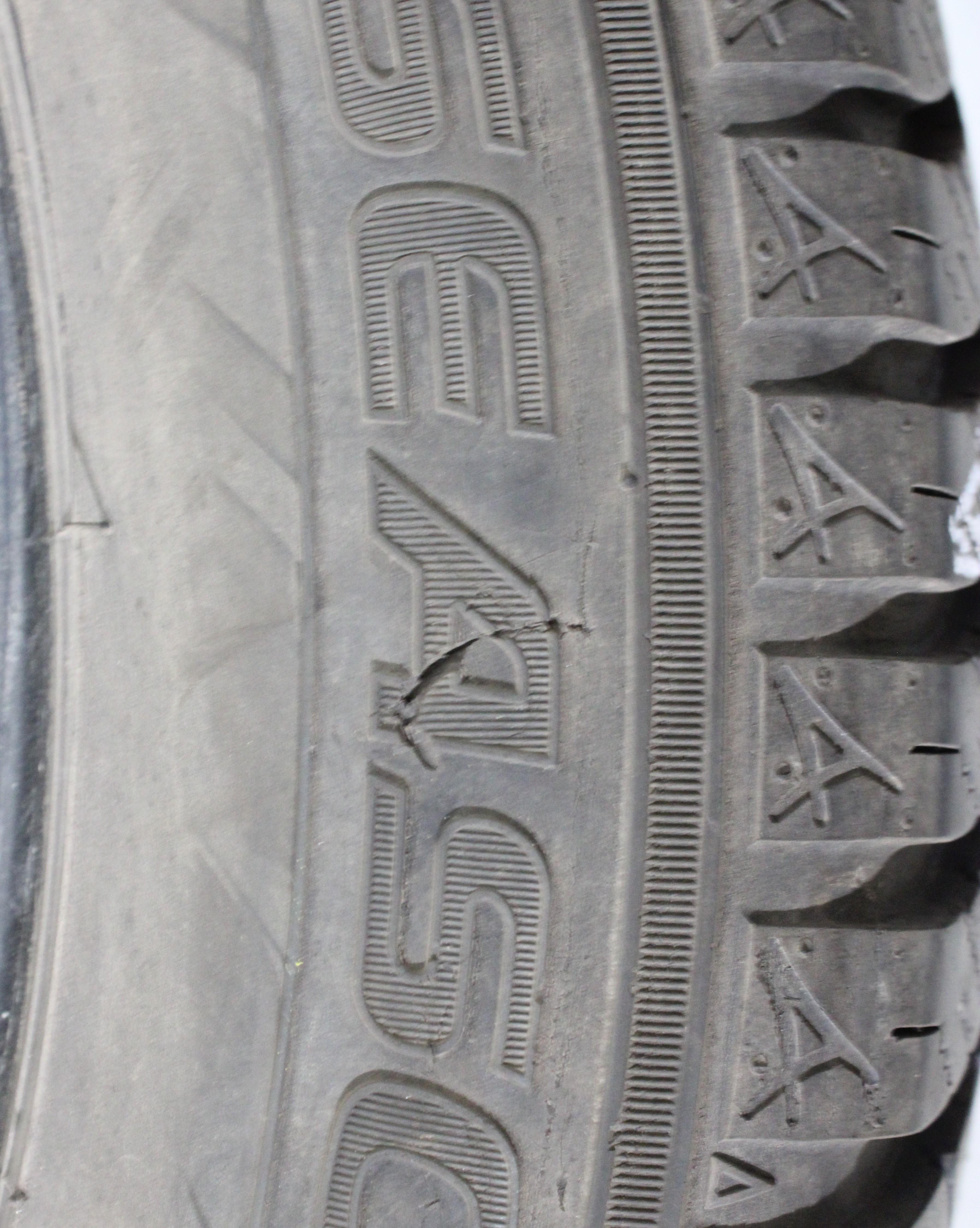 4 x 205/55R17 95V Ganzjahresreifen Falken Euroall Season AS210 2x5,5-6mm/2x7mm 2022 XL