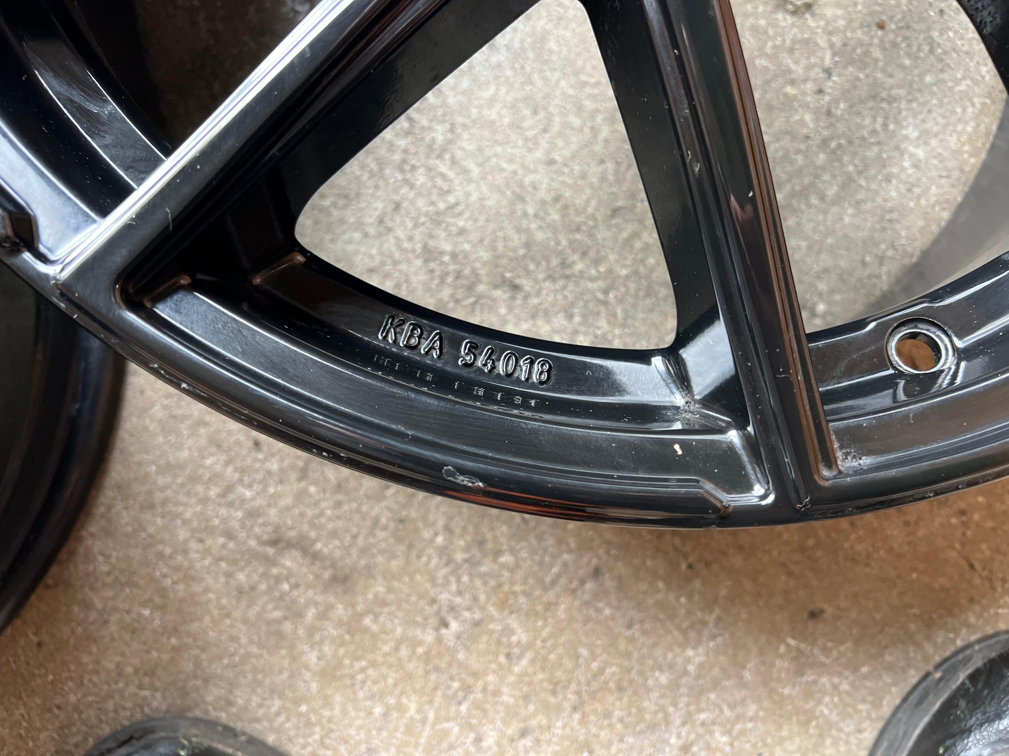 4 cerchi in lega DEZENT da 17" per AUDI A4 8K B8, A5 8T, A6 F2 C8, 7x17 ET42 5x112