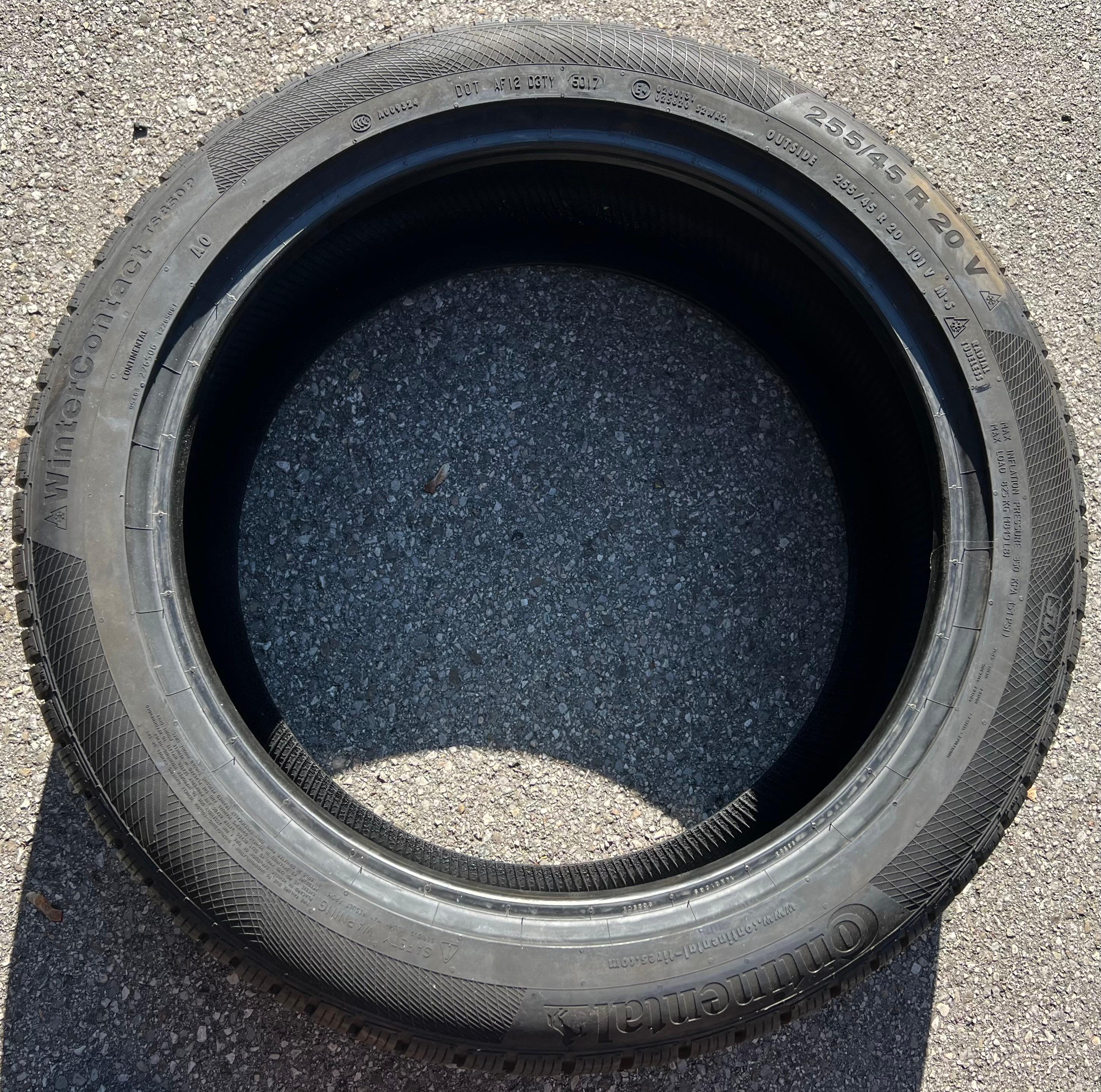 2 x 255/45R20 101V pneus hiver Continental Winter Contact TS850P AO Profil complet 2017