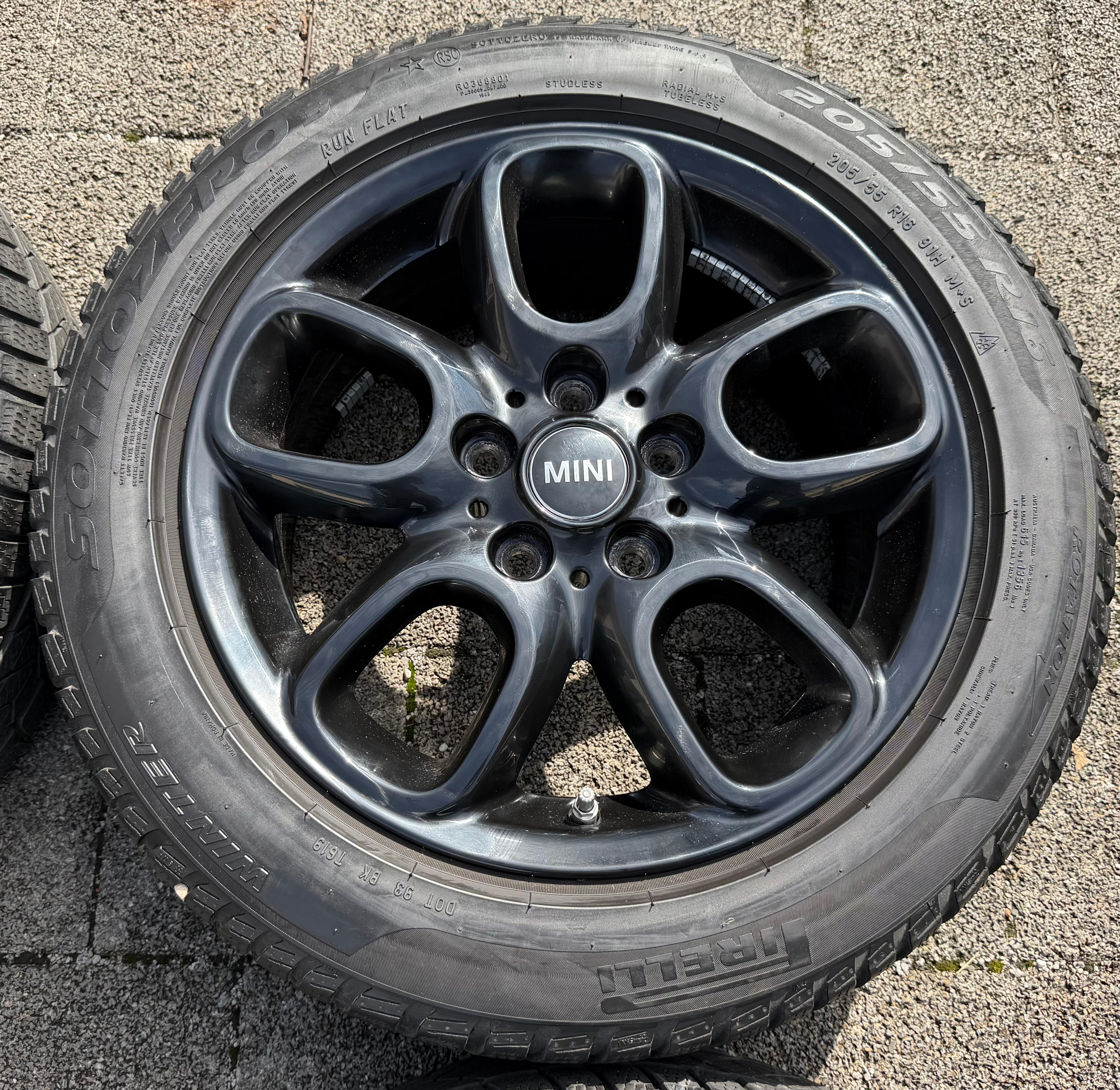 4 Original Alu Winterräder Mini Clubman F54 205/55R16 91H 6891824 Pirelli