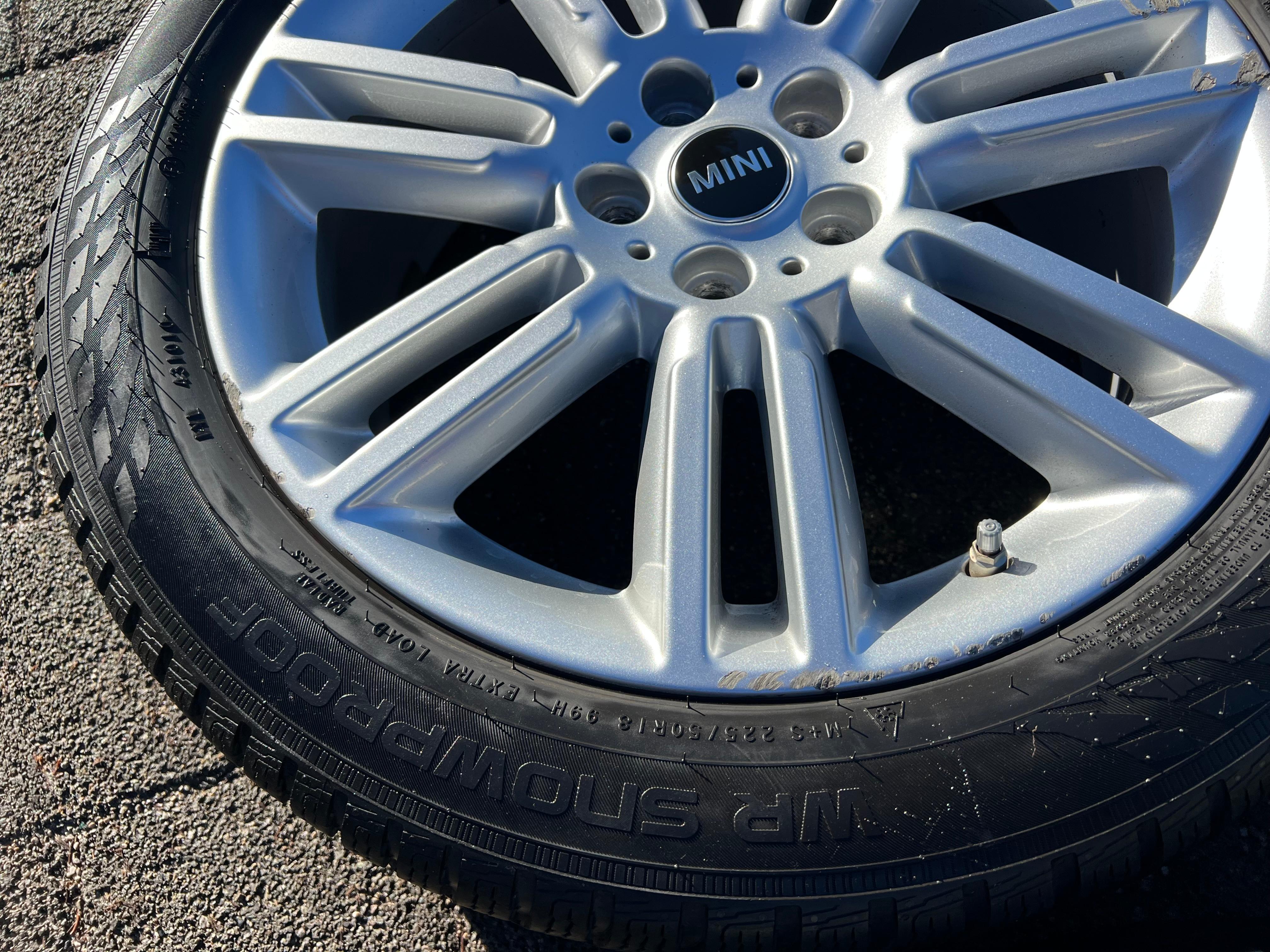 4 ORIGINAL 18" ALU WINTERRÄDER MINI COUNTRYMAN F60 225/50R18 99H 6856032 RDKS