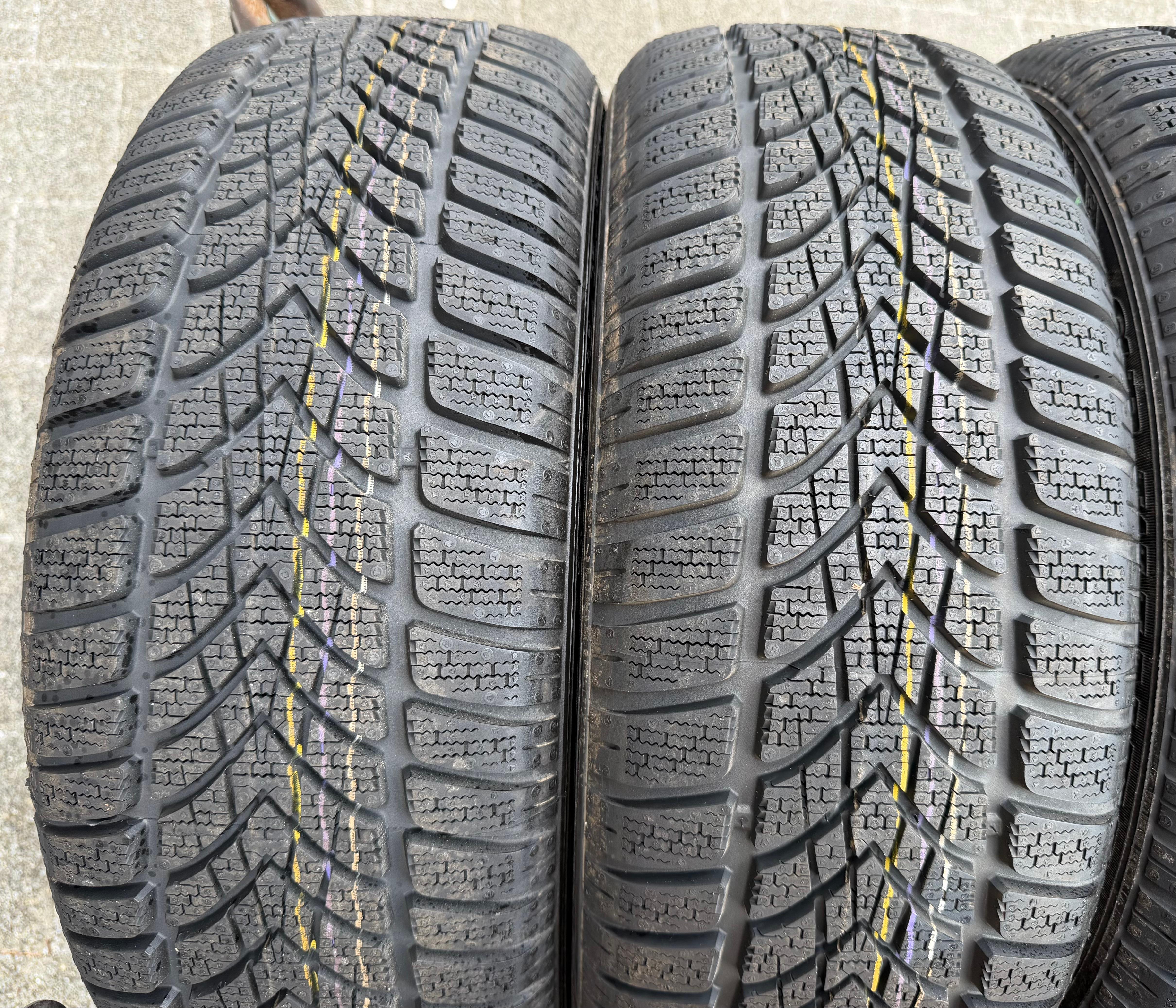 4 Winterräder VW Golf 7 Audi A3 8V Seat Leon 5F Skoda Octavia 5E 205/55R16 91H Dunlop