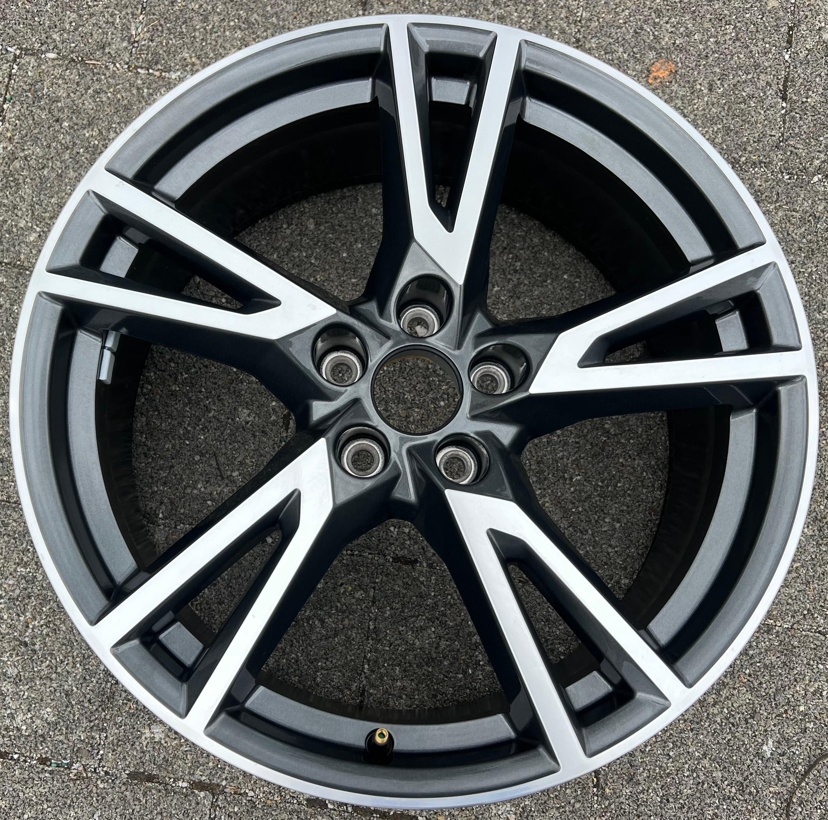 1 X ORIGINAL 19" ALUFELGE AUDI Q5 FY 80A601025R 8x19 ET39 FELGE FREIHAUS