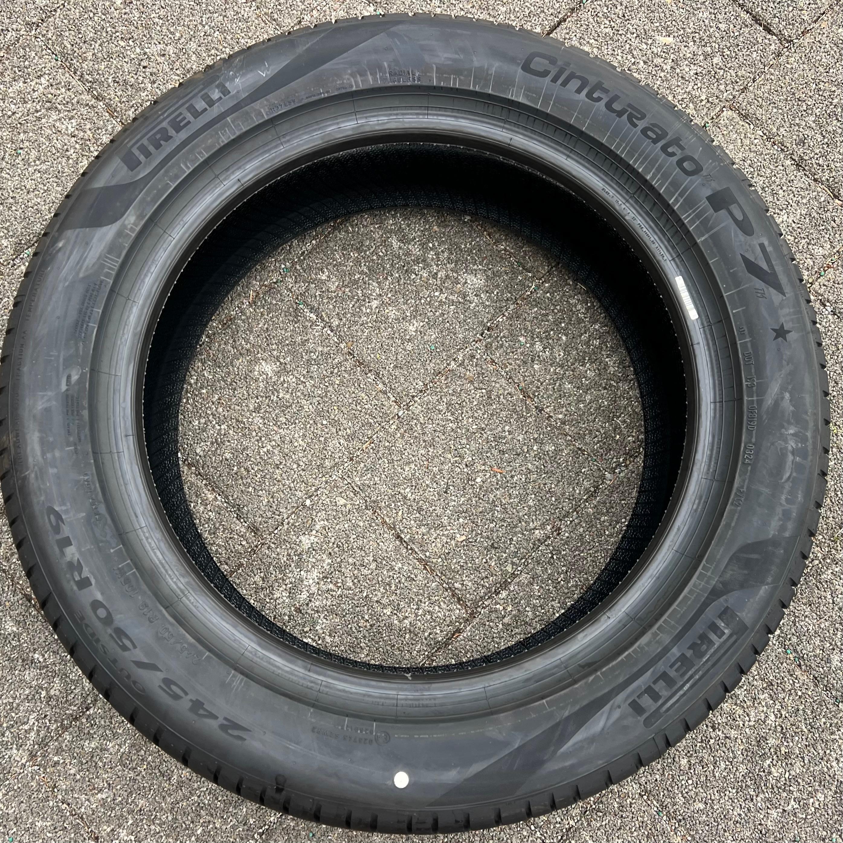 2 x 245/50R19 105W zomerbanden Pirelli Cintuato P7 2024 * NIEUW