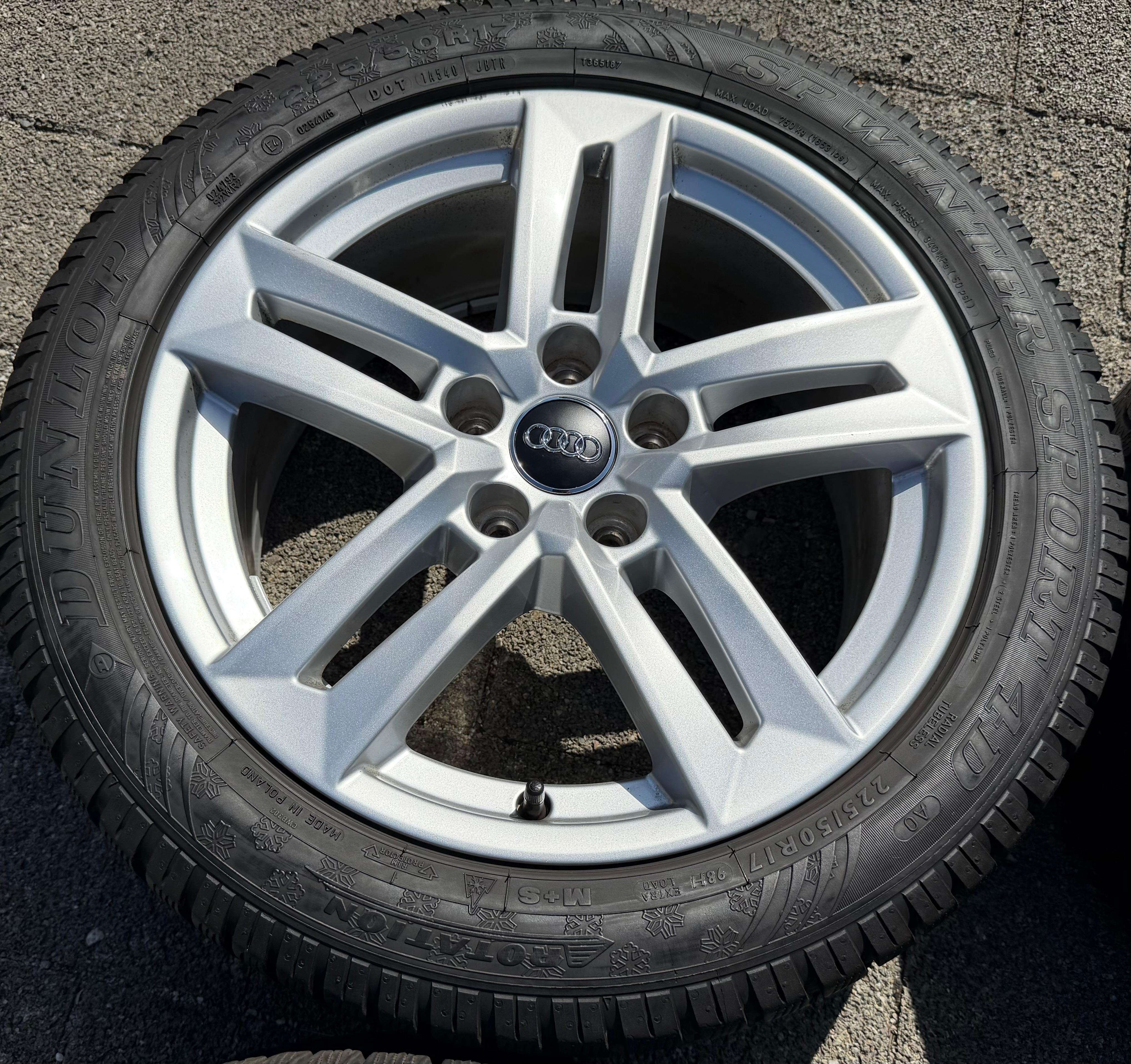 4 Original 17" Alufelgen Audi A4 8W B9 8W0601025P 7x17 ET42