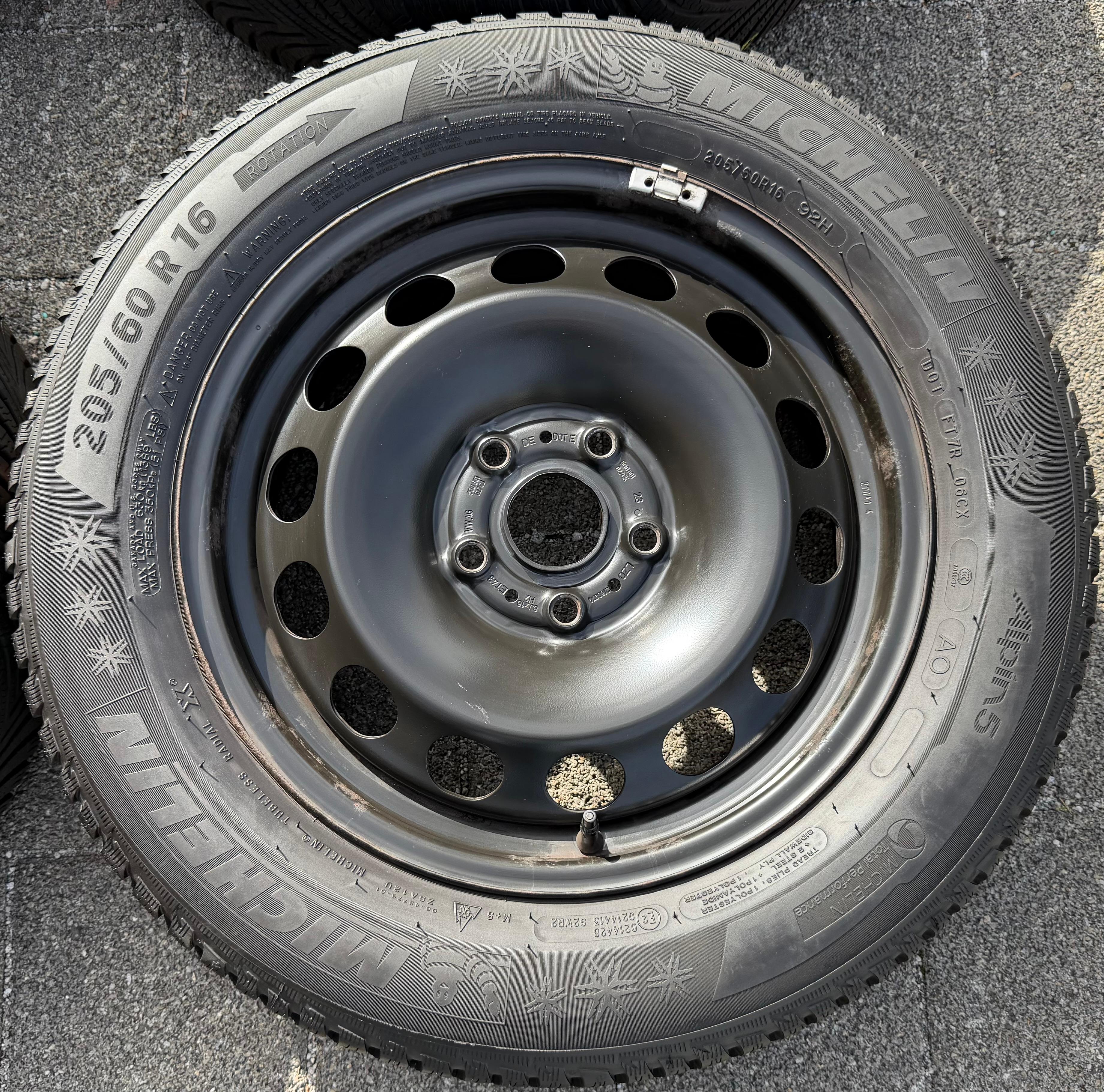 4 Winterräder Audi Q2 GA VW T-ROC A11 205/60R16 92H Michelin Alpin 5 Winterreifen