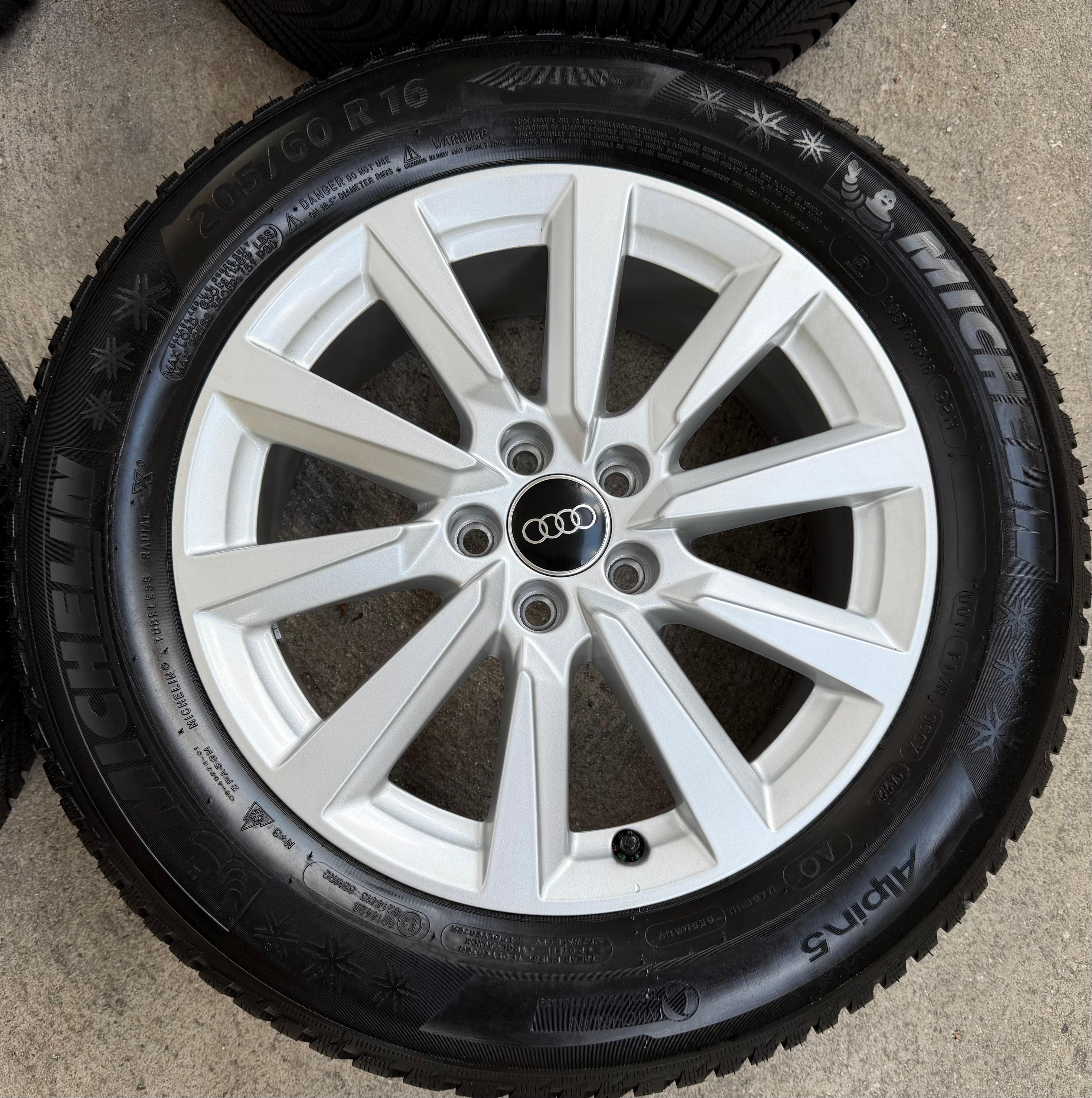 4 Original Alu Winterräder Audi A1 Allstreet City Carver GB GBH 82A601025C