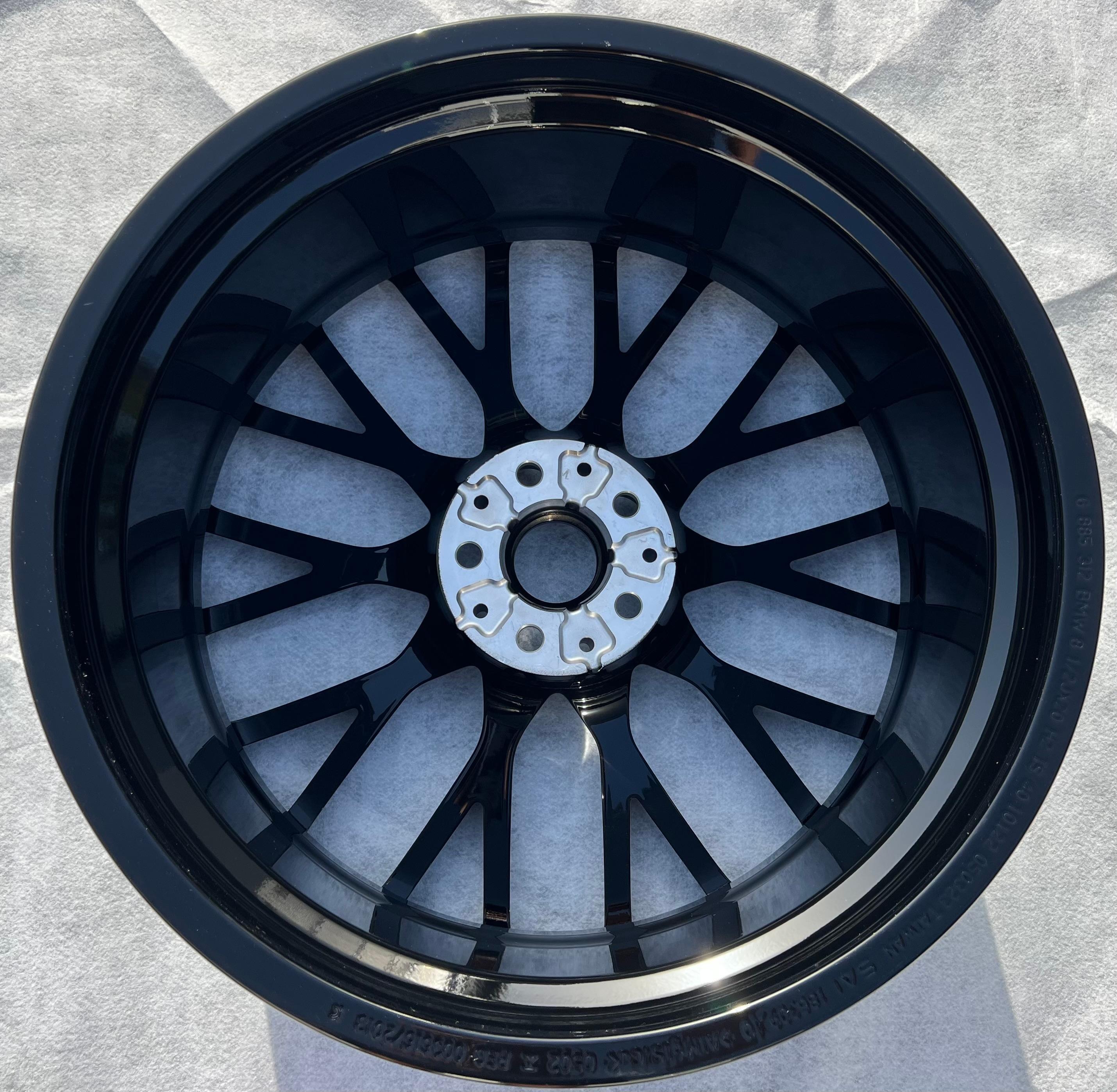 1 X LLANTA ALUMINIO 20" ORIGINAL BMW SERIE 3 G20 G21 SERIE 4 G22 G23 STYLING M794 6885312 EJE TRASERO NUEVO