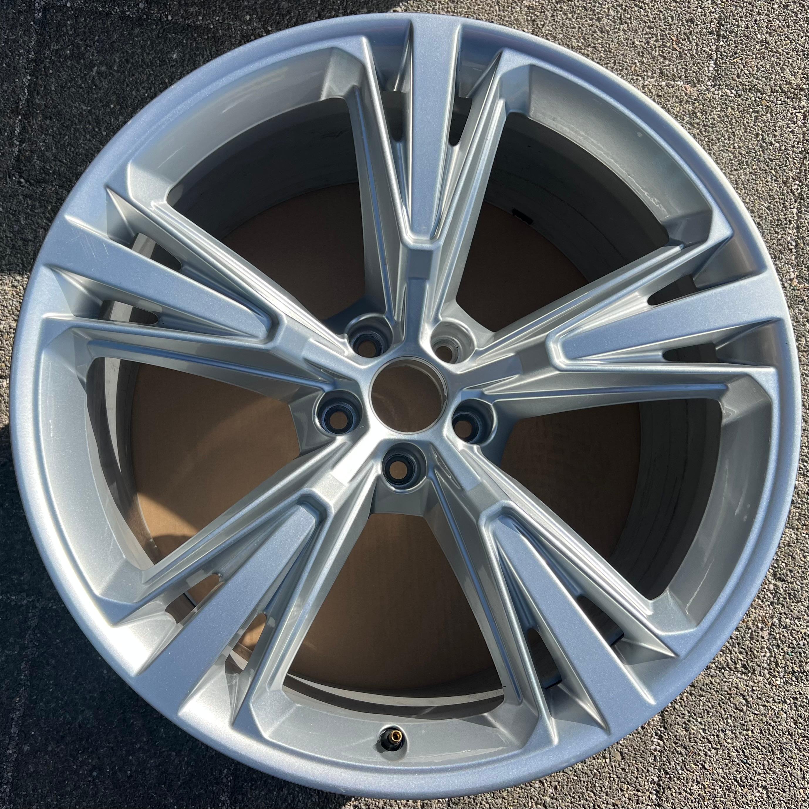 1 X ORIGINAL 21" ALUFELGE AUDI Q8 SQ8 4M 4M8601025H 10Jx21 ET20 FELGE FREIHAUS