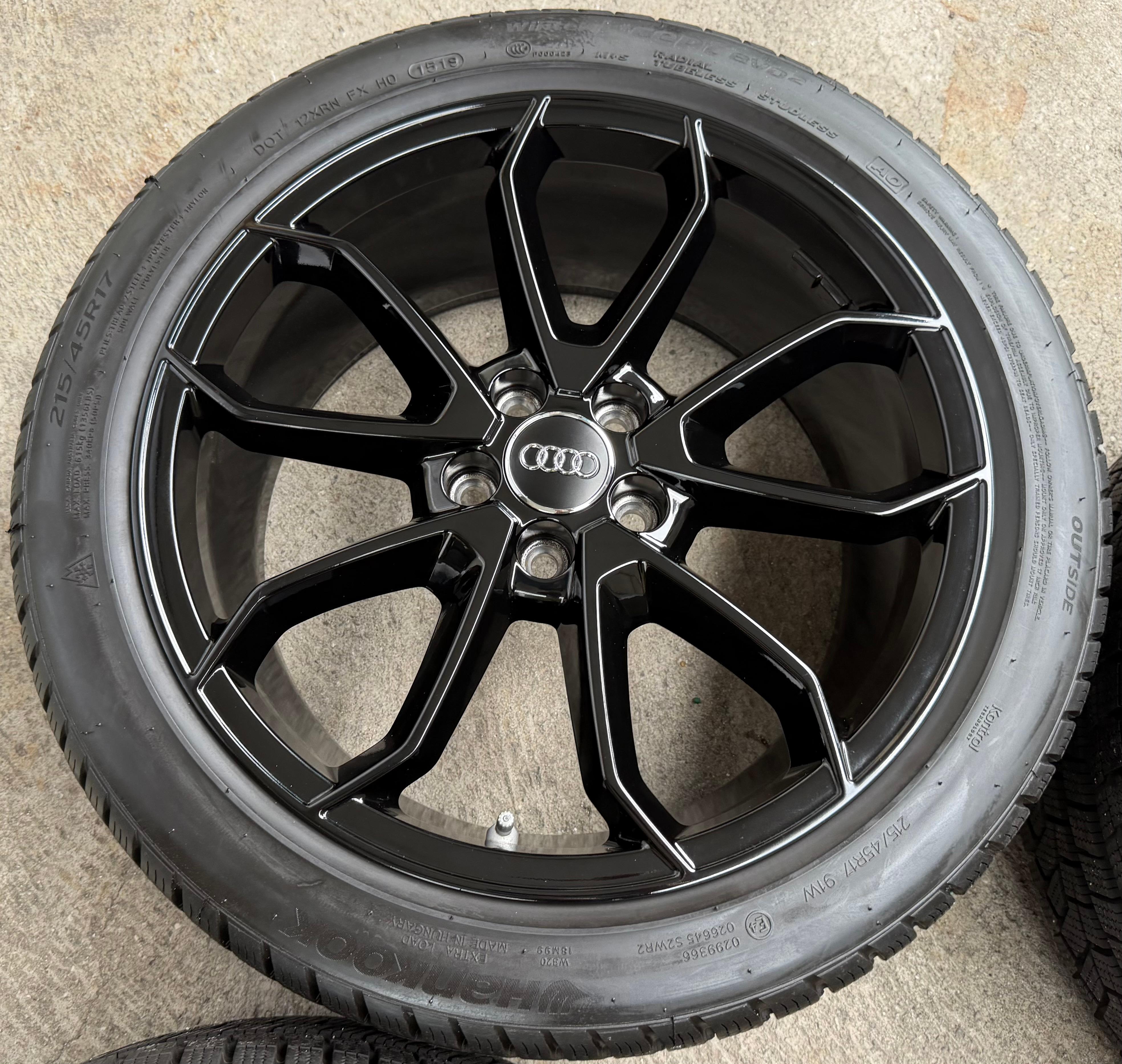 4 Original 17" Alu Winterräder Audi A1 S1 GB 82A071497A 215/45R17 91W Hankook