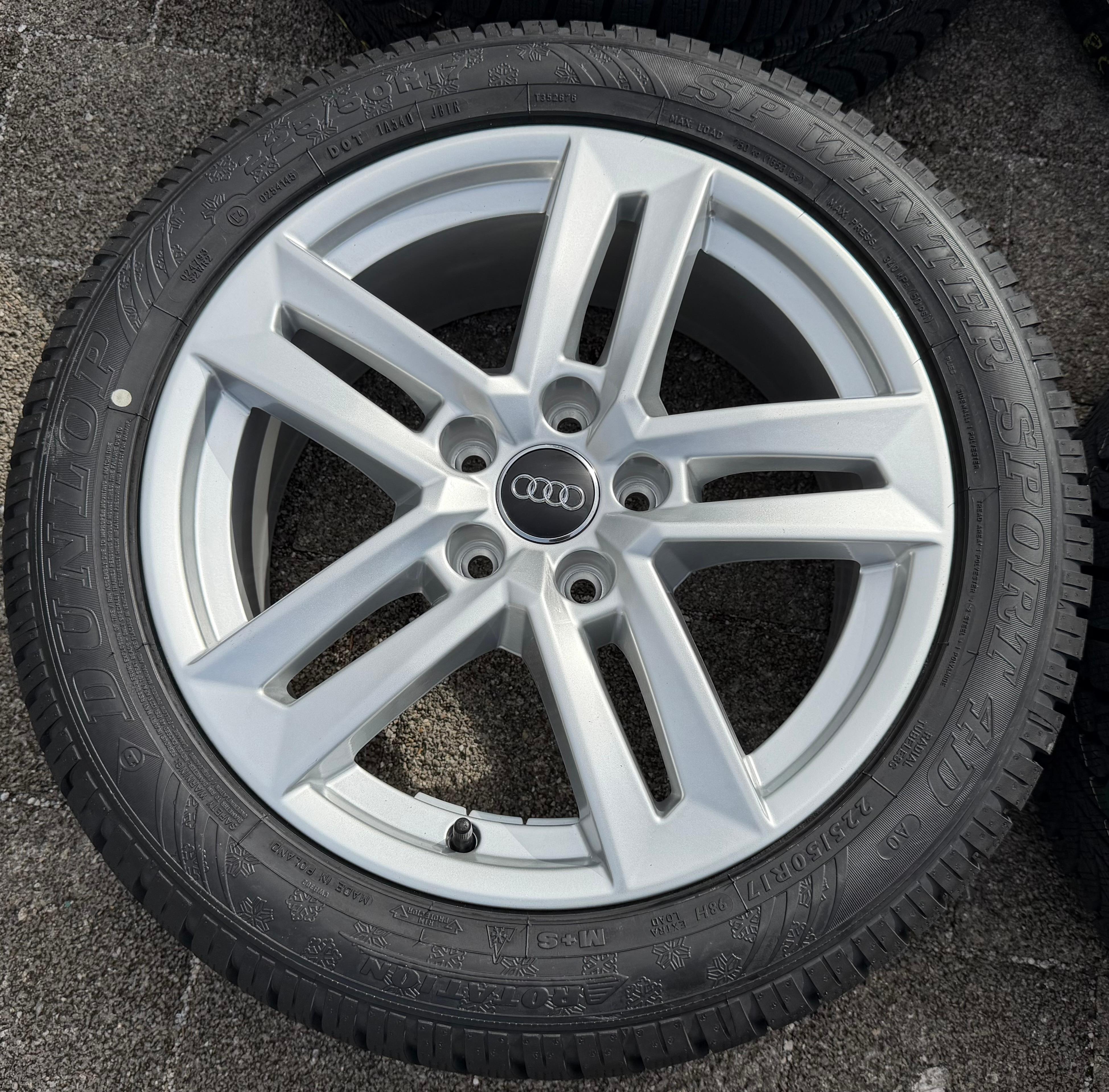 4 Original 17" Alu Winterräder Audi A4 B9 8W 8W0601025P 225/50R17 98H Dunlop NEU