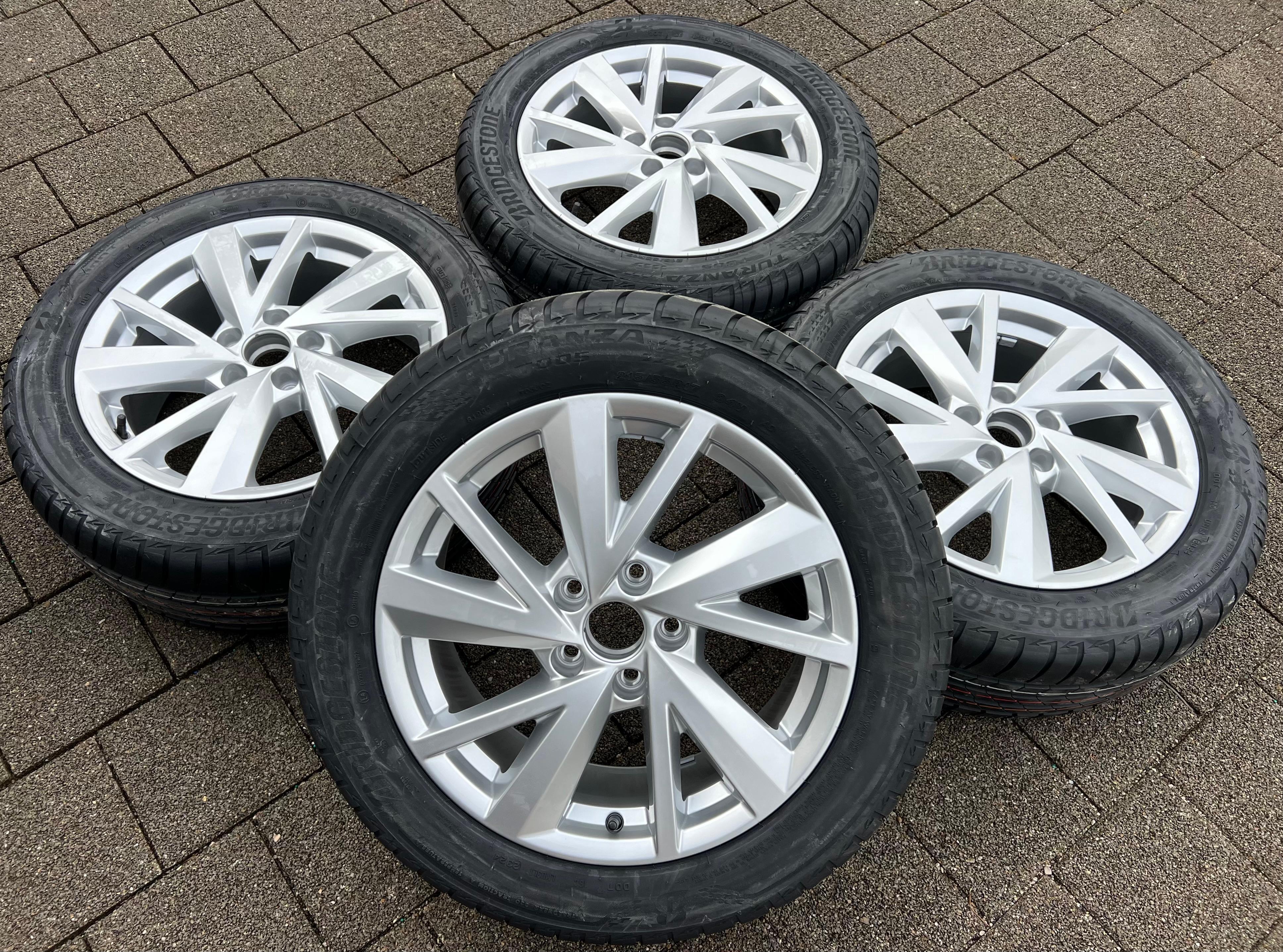 4 ROUES D'ÉTÉ ORIGINALES 17" EN ALUMINIUM AUDI Q2 215/55R17 94V BRIDGESTONE 2024 NEUVES FRANCO DOMICILE