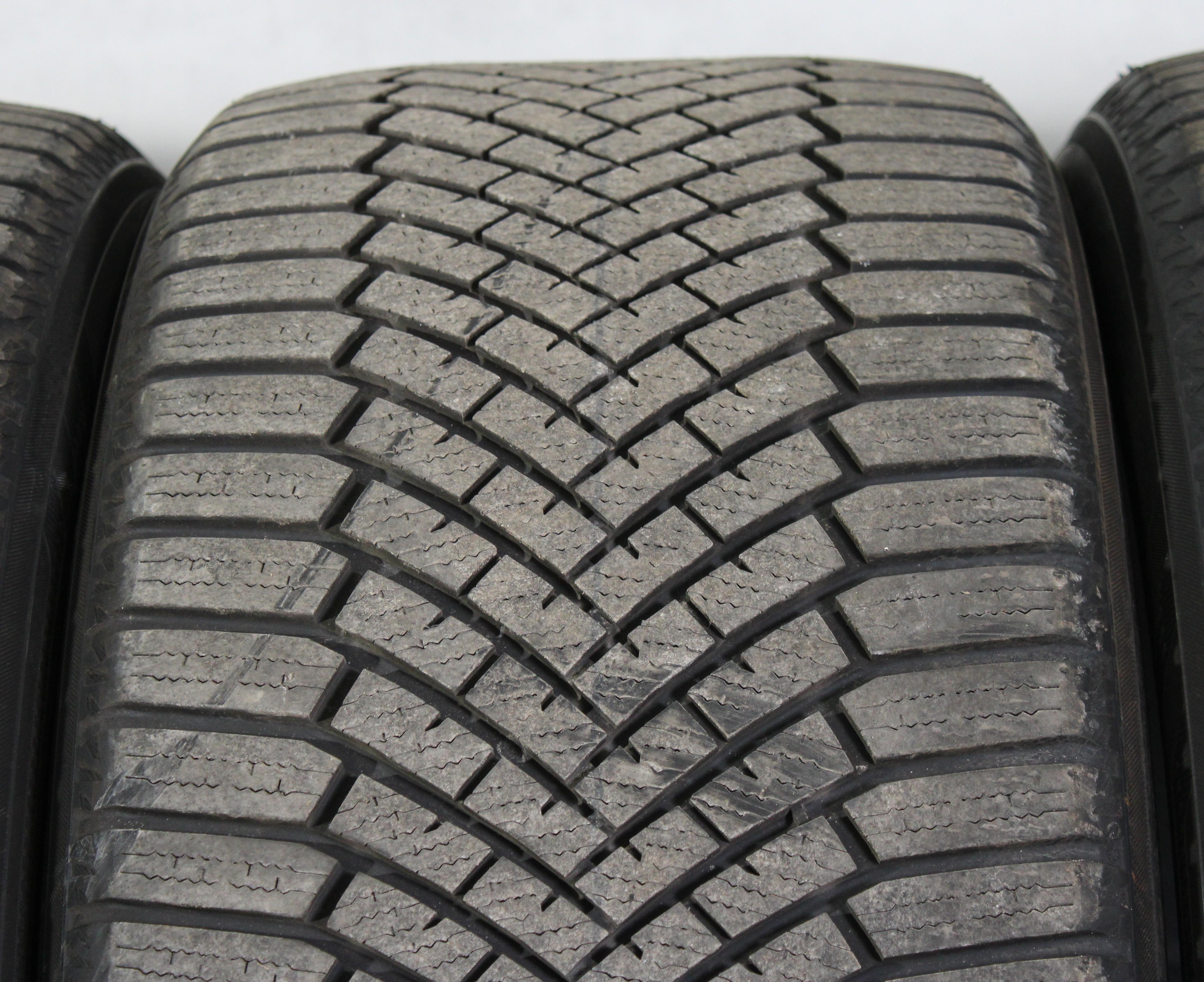 4 x 285/40R21 109W Winterreifen Yokohama BluEarth Winter V906 SUV 7,5-8mm 2024 XL Freihaus
