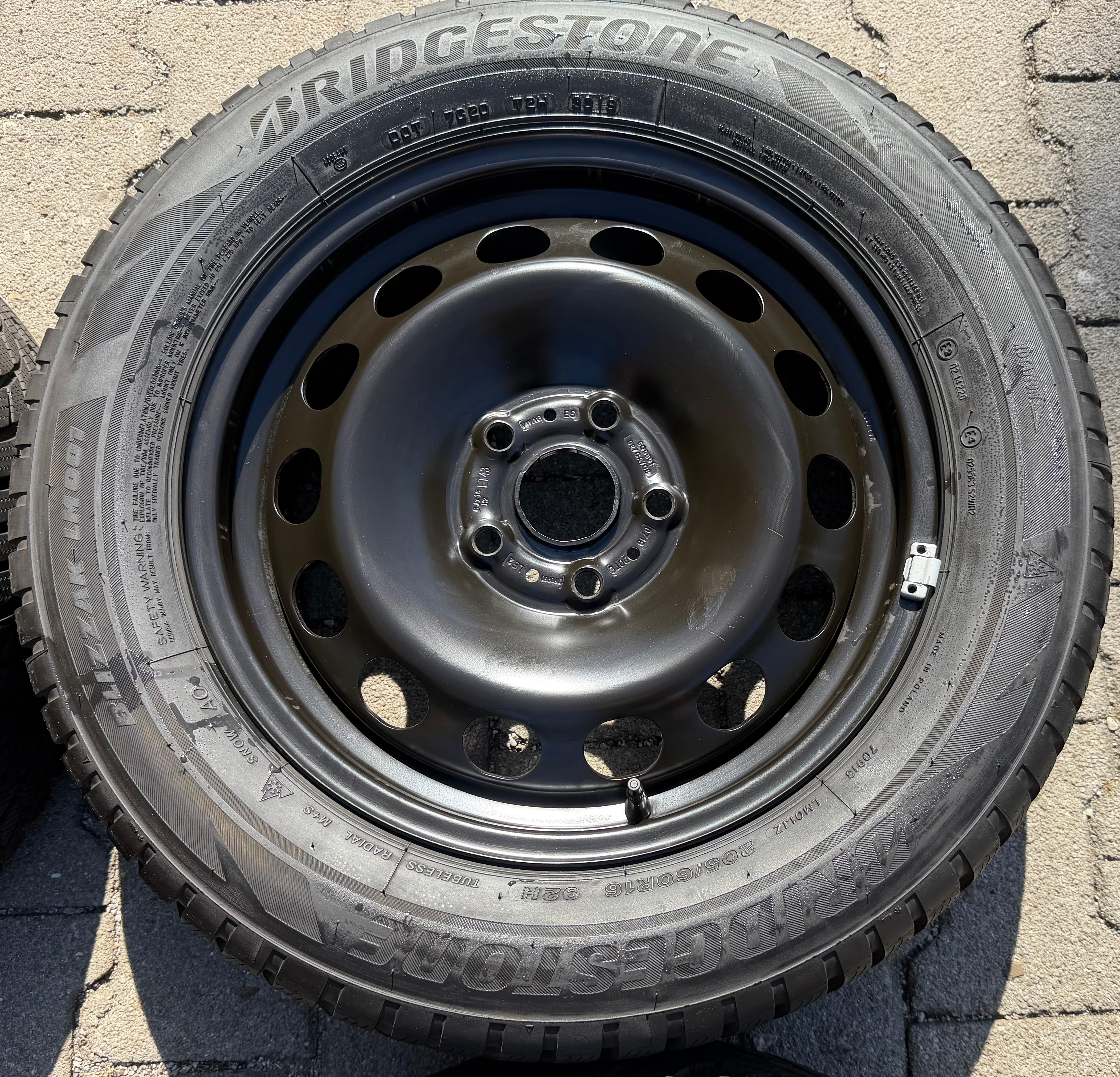 4 Winterräder Audi Q2 GA VW T-Roc 205/60R16 92H Bridgestone 5Q0601027AM