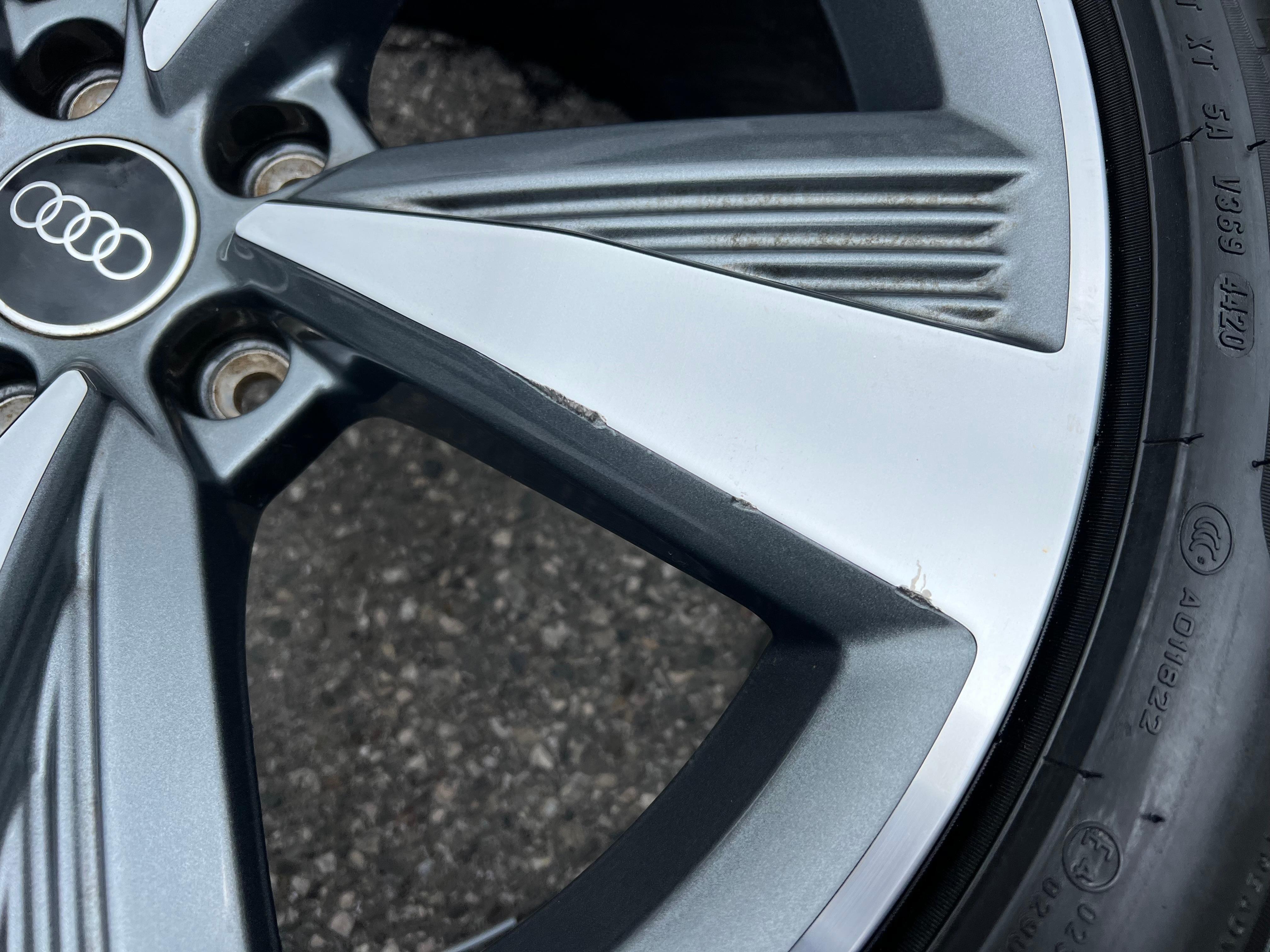 4 ORIGINAL 19" ALU SOMMERRÄDER AUDI A8 S8 4N 255/45R19 104Y 4N0601025C FREIHAUS