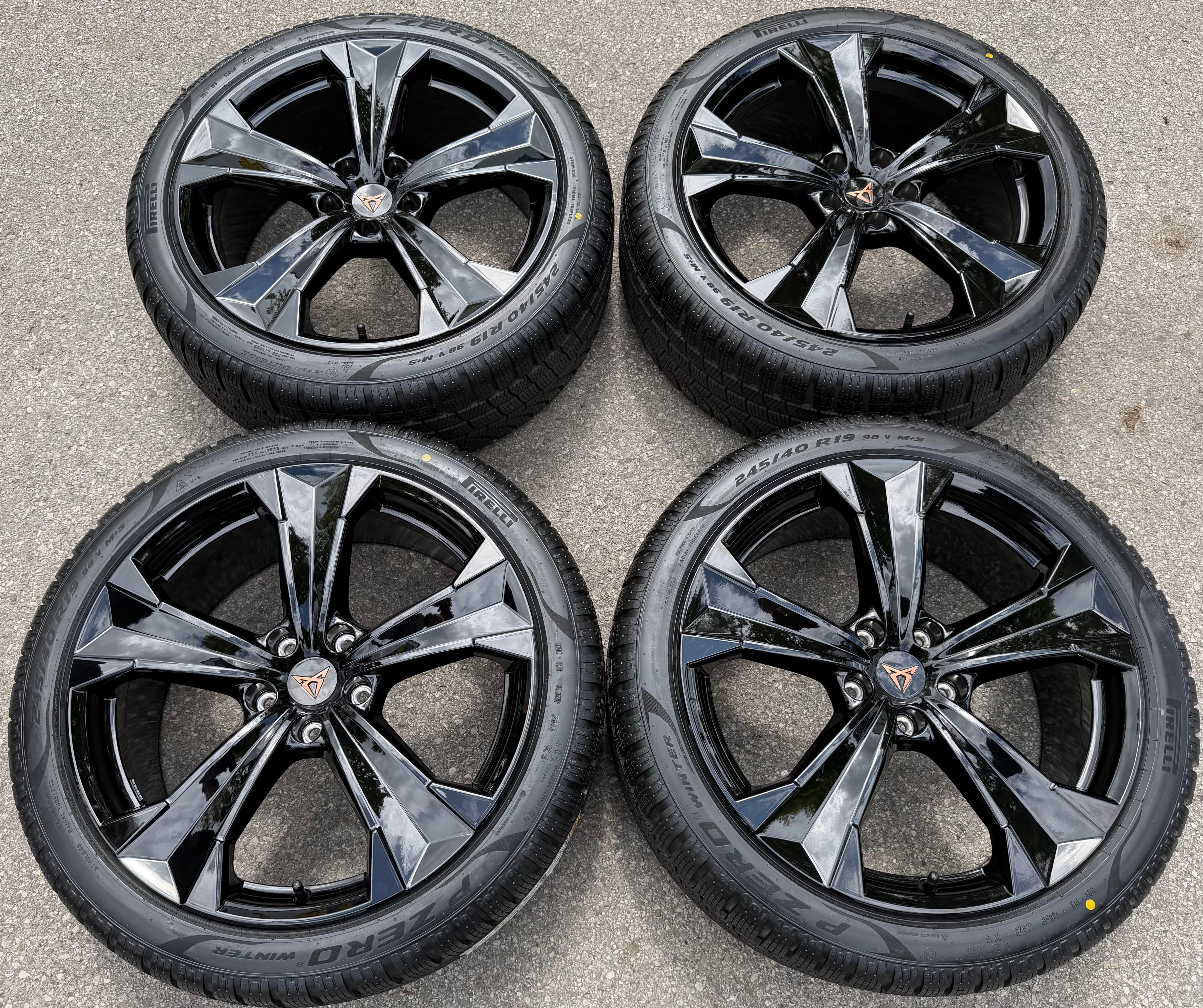 4 ORIGINAL 19" ALU WINTERRÄDER SEAT ATECA CUPRA HK7 575601025T 245/40R19 98V