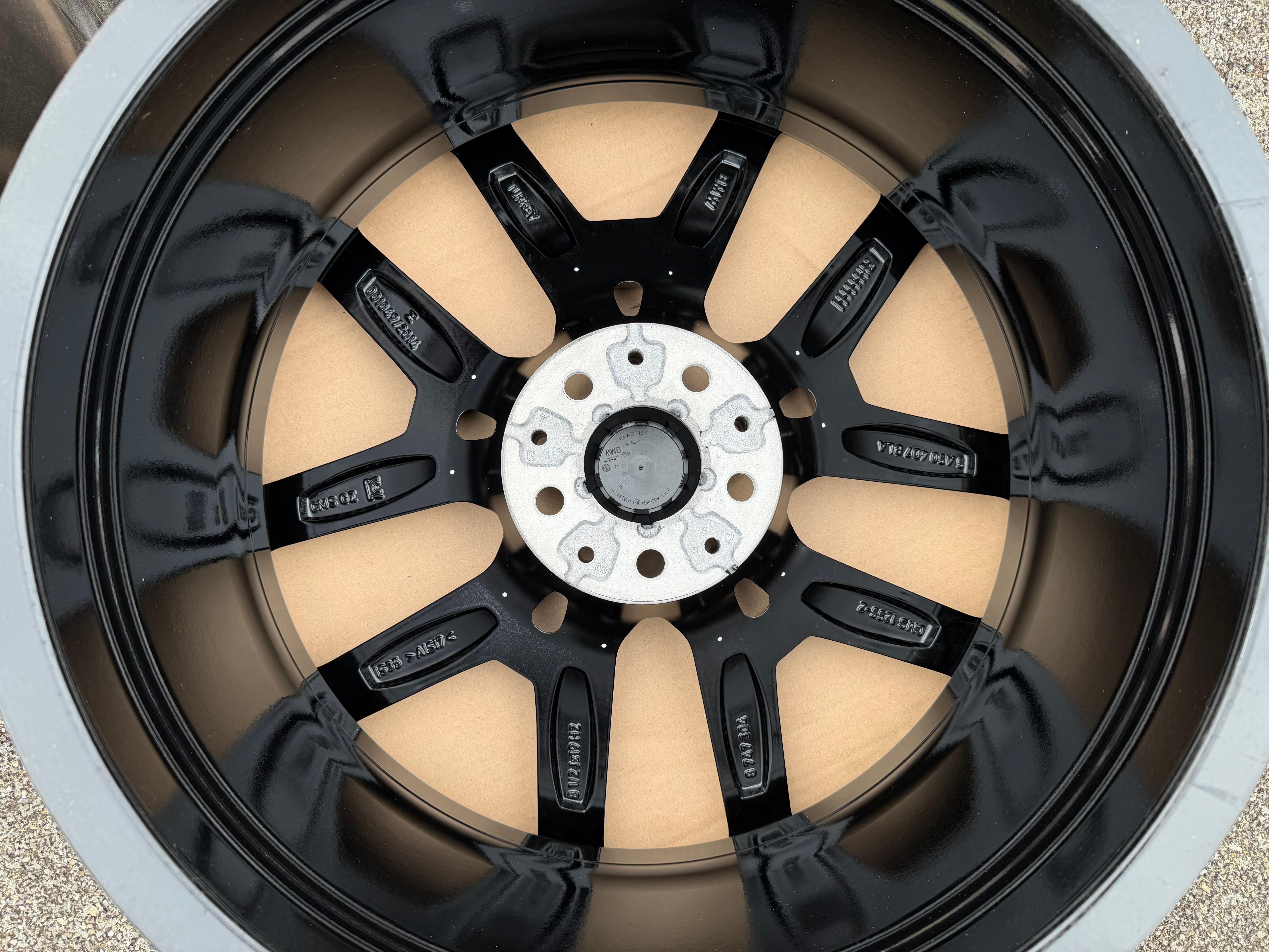 4 llantas de aleación originales de 19" para BMW Serie 4 Gran Coupé G26 i4, modelo 859M con sistema de control de presión de neumáticos (TPMS), nuevas