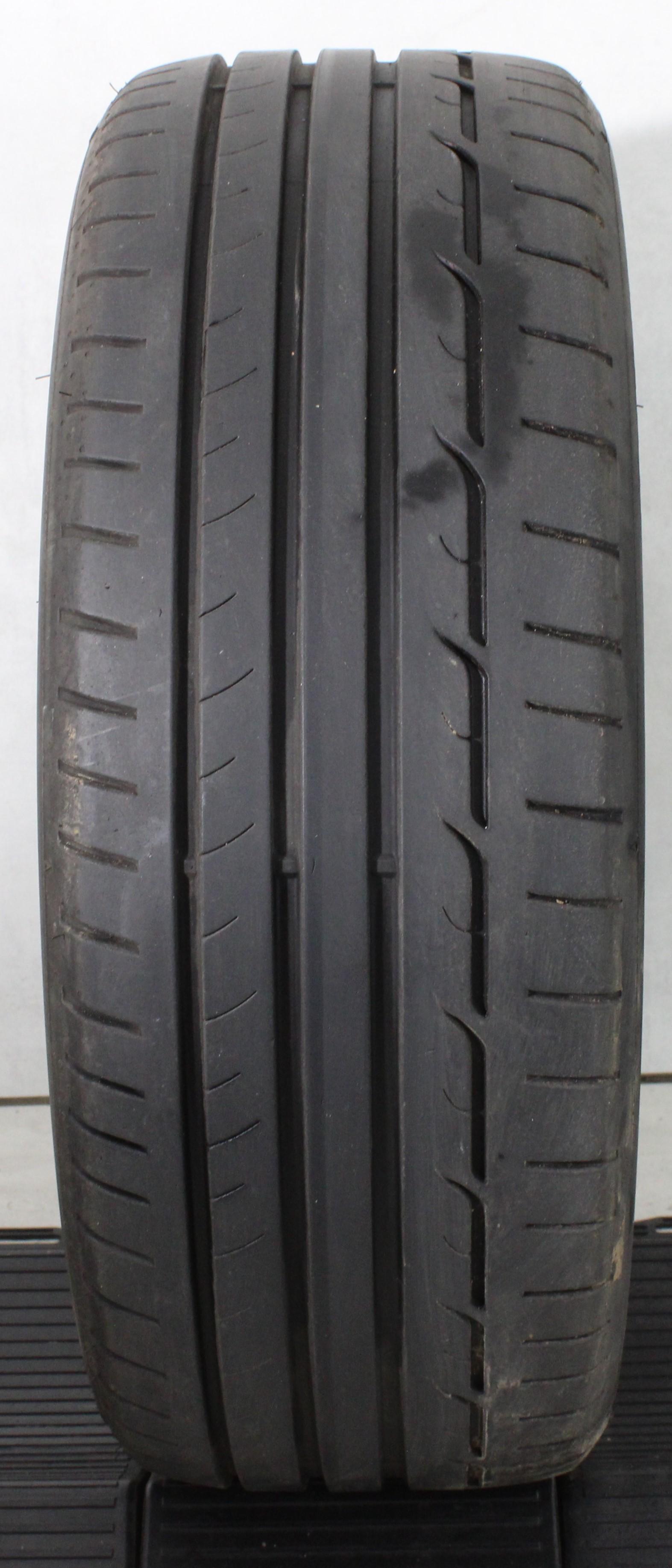 1 neumático de verano Dunlop Sport Maxx RT 225/45R19 92W, 6-6,5 mm, 2016