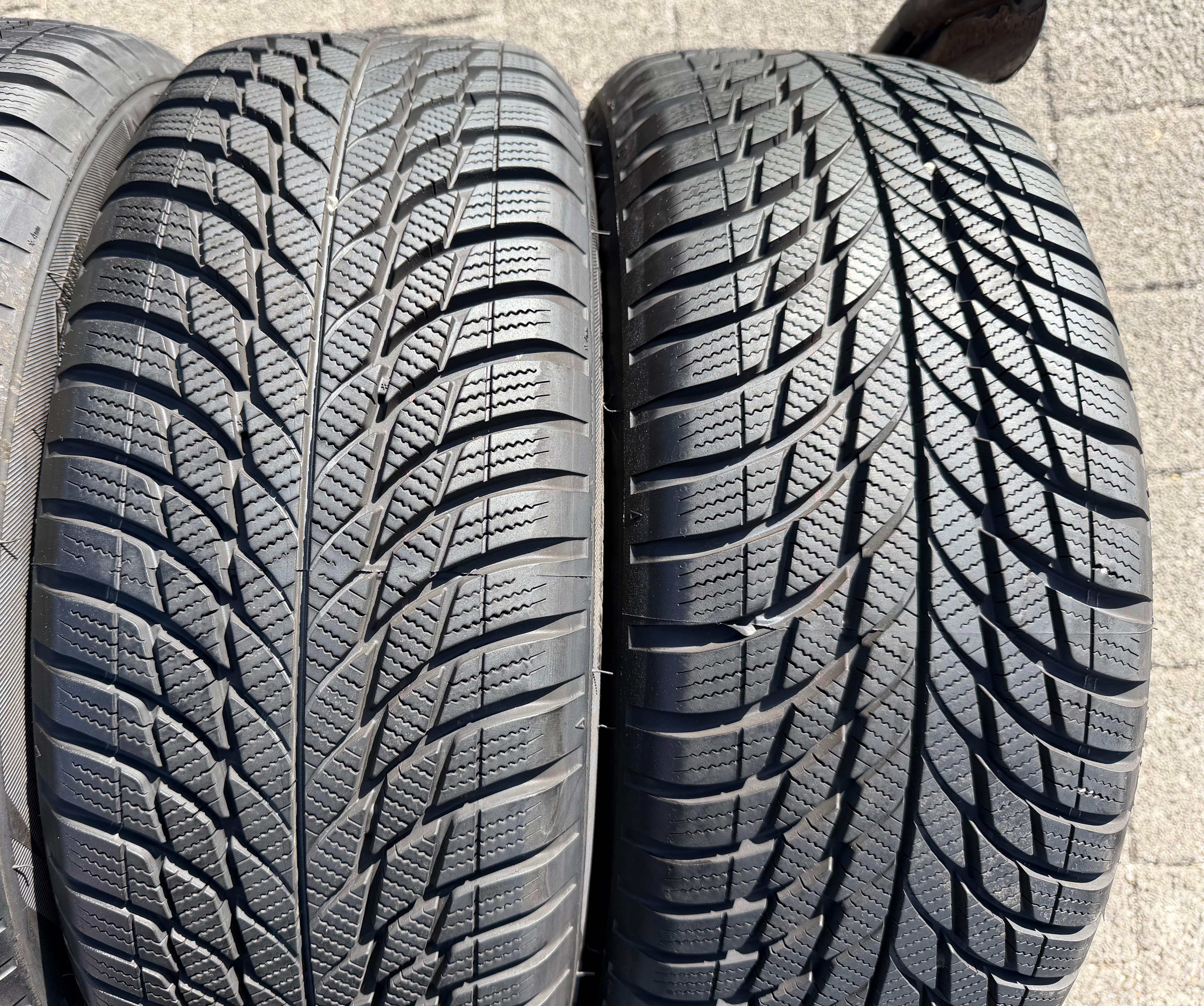 4 Original Alu Winterräder Audi A1 GB 82A601025C 195/55R16 91V Bridgestone