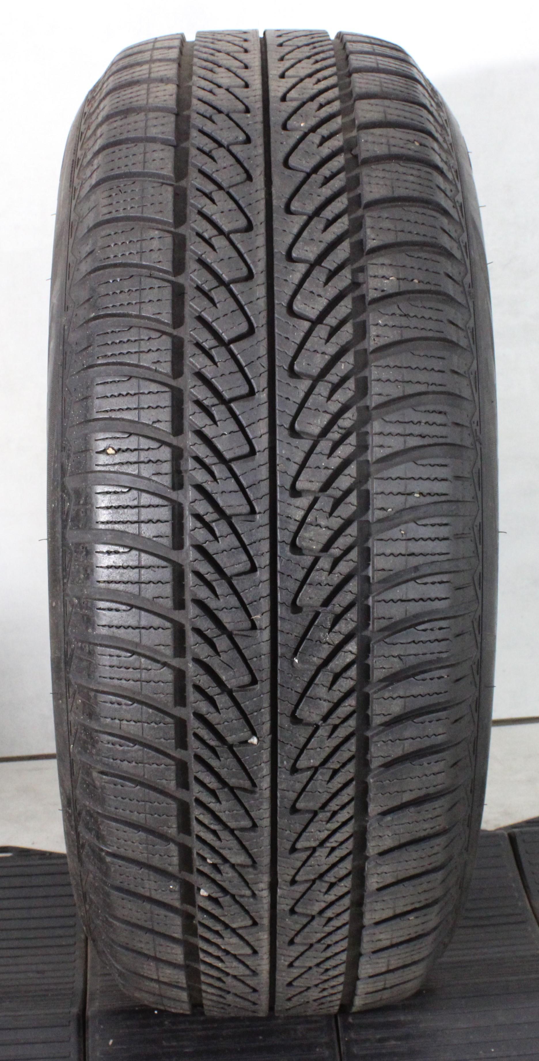 1 x 255/60R18 108H Winterreifen Goodyear Ultra Grip 8 Performance AO 6-6,5mm 2016