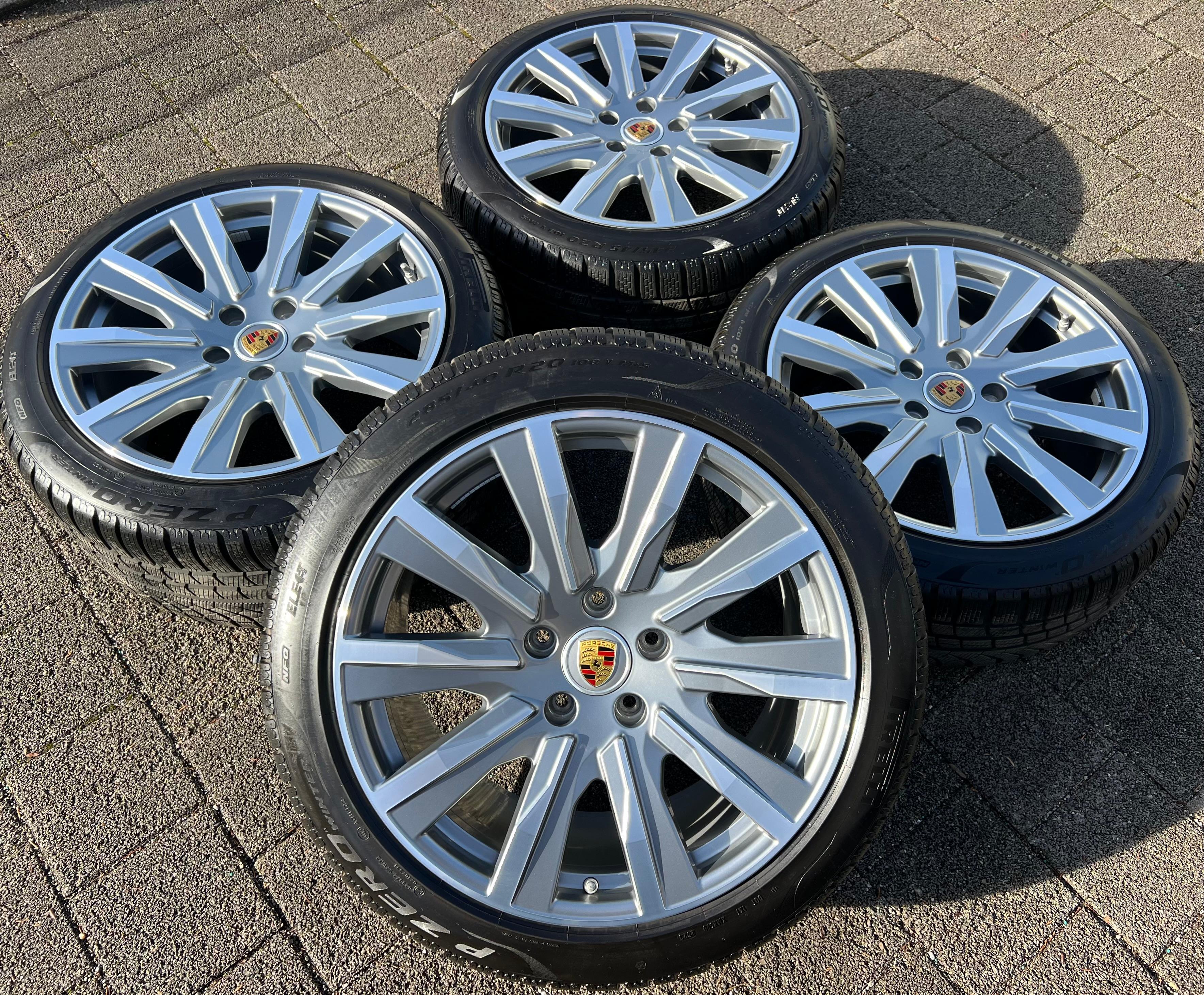 4 Original 20" Alu Winterräder Porsche Taycan Tequipemnt RDKS Pirelli