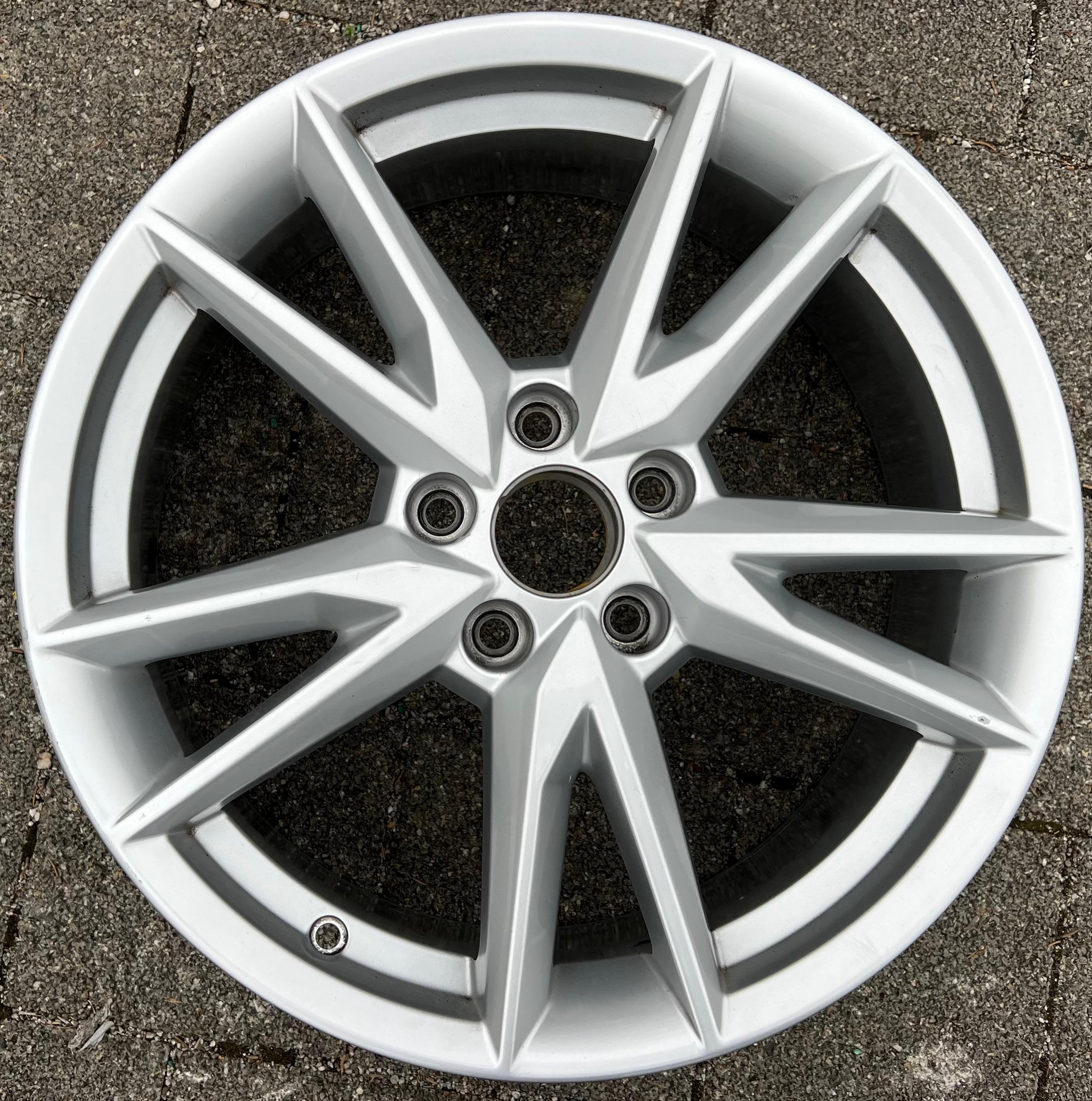 1 X ORIGINAL 18" ALUFELGE FELGE AUDI Q2 GA GAB 81A601025F 7x18 ET45 FREIHAUS